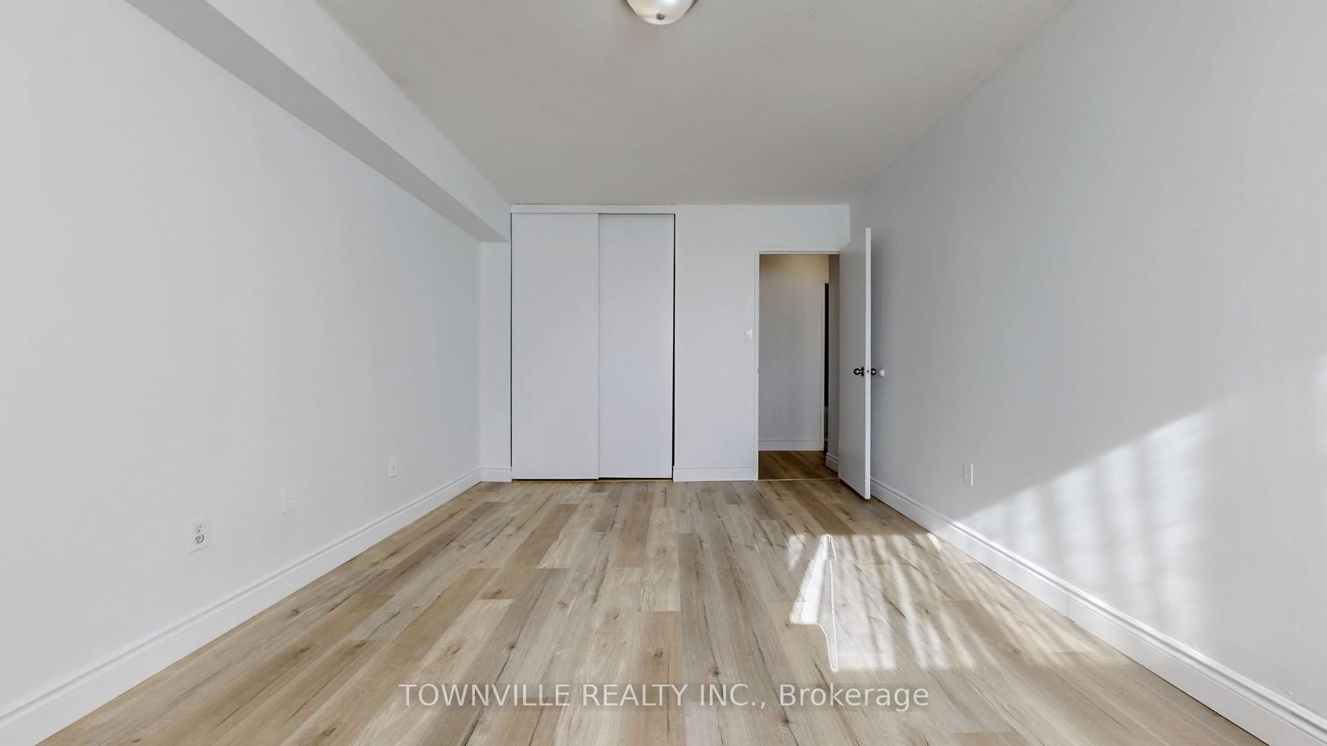 Photo 31 of Unit 2107, 340 Dixon Road, Etobicoke, Kingsview Village-The Westway — HOMEH