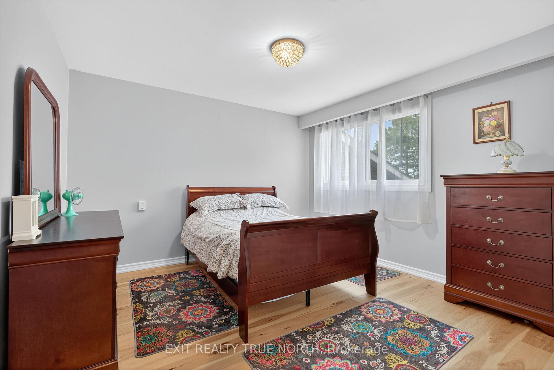 Photo 14 of Unit 9, 17 St Vincent Street, Barrie, North Shore — HOMEH