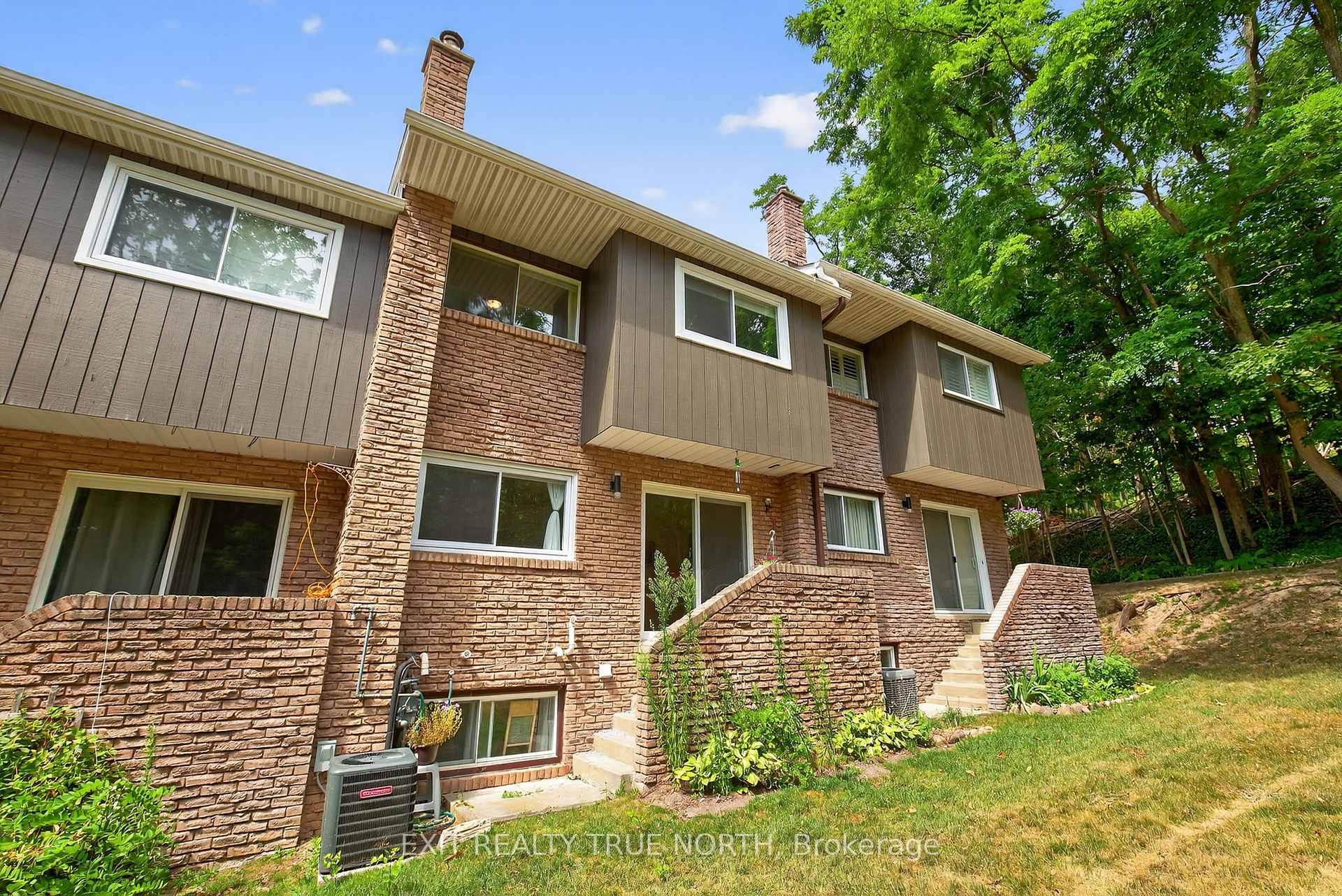 Photo 23 of Unit 9, 17 St Vincent Street, Barrie, North Shore — HOMEH