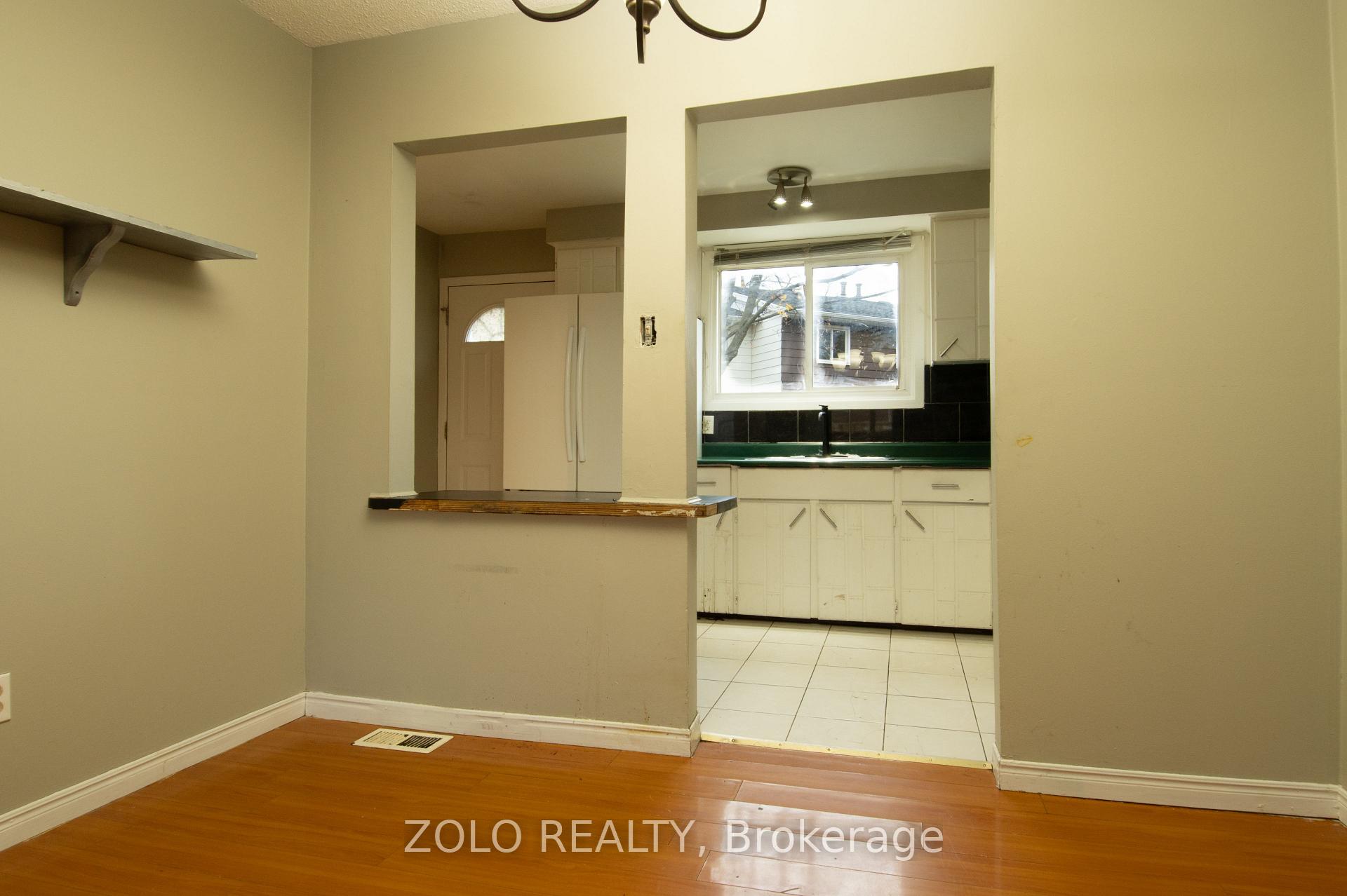 Photo 7 of 54 Riverdale Drive, Hamilton, Riverdale — HOMEH