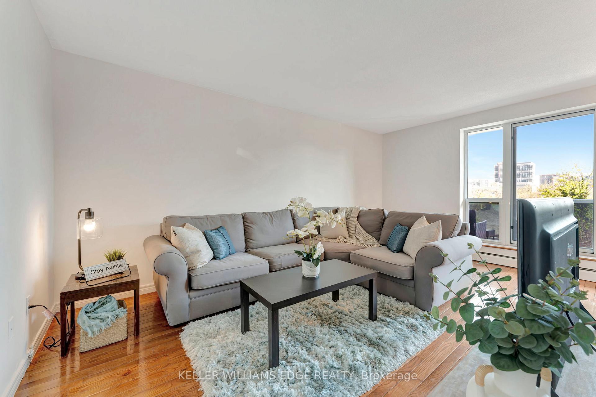 Photo 4 of Unit 201, 81 Charlton Avenue E, Hamilton, Corktown — HOMEH