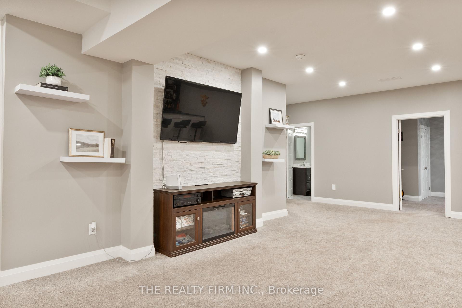 Photo 67 of Unit 226, 9861 Glendon Drive, Middlesex Centre, Komoka — HOMEH