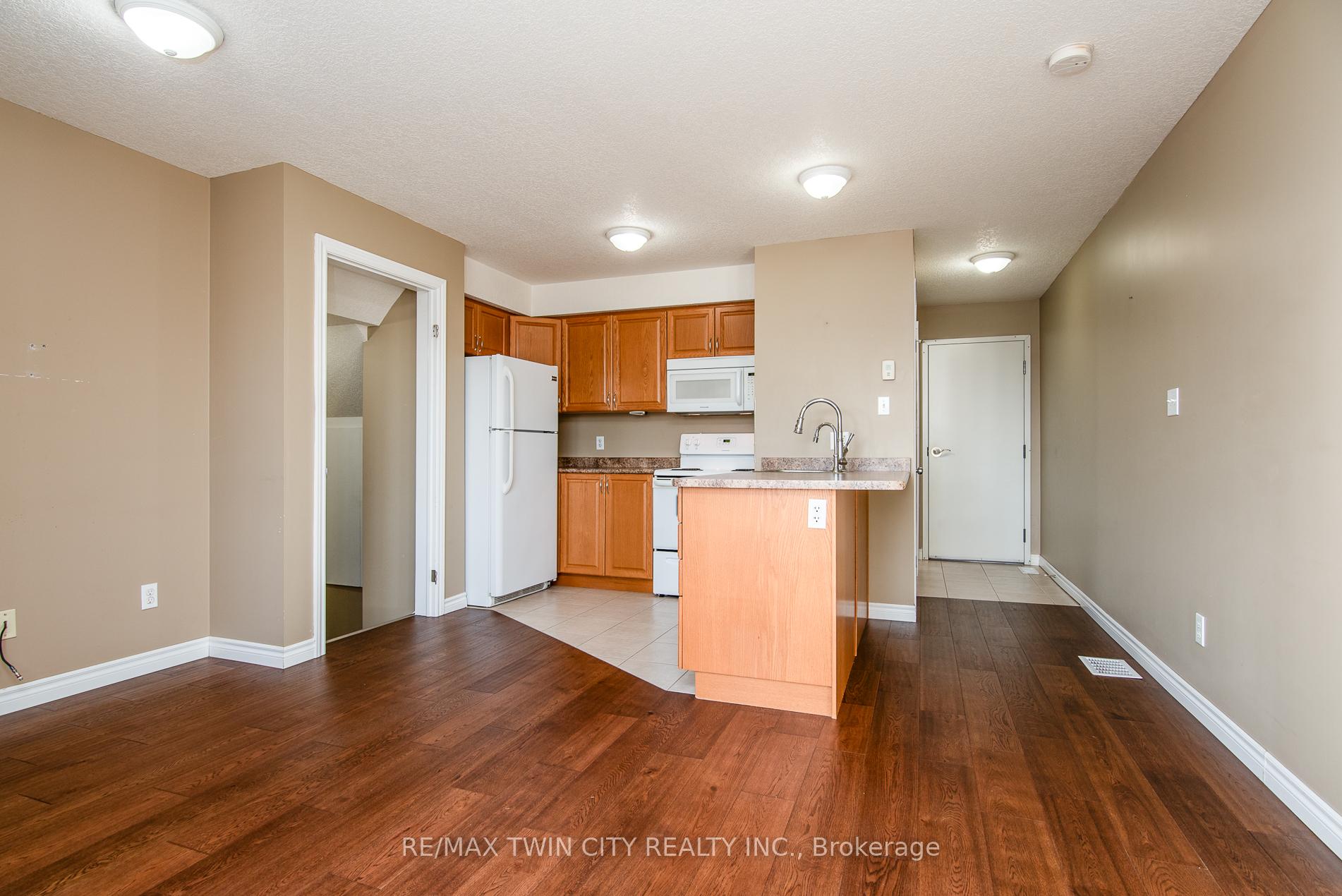 Photo 7 of Unit A, 756 Bleams Road, Kitchener — HOMEH