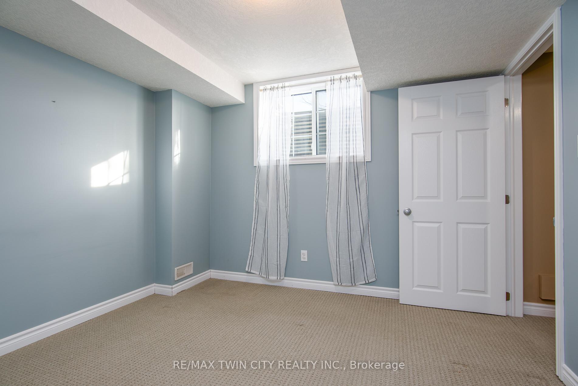 Photo 17 of Unit A, 756 Bleams Road, Kitchener — HOMEH