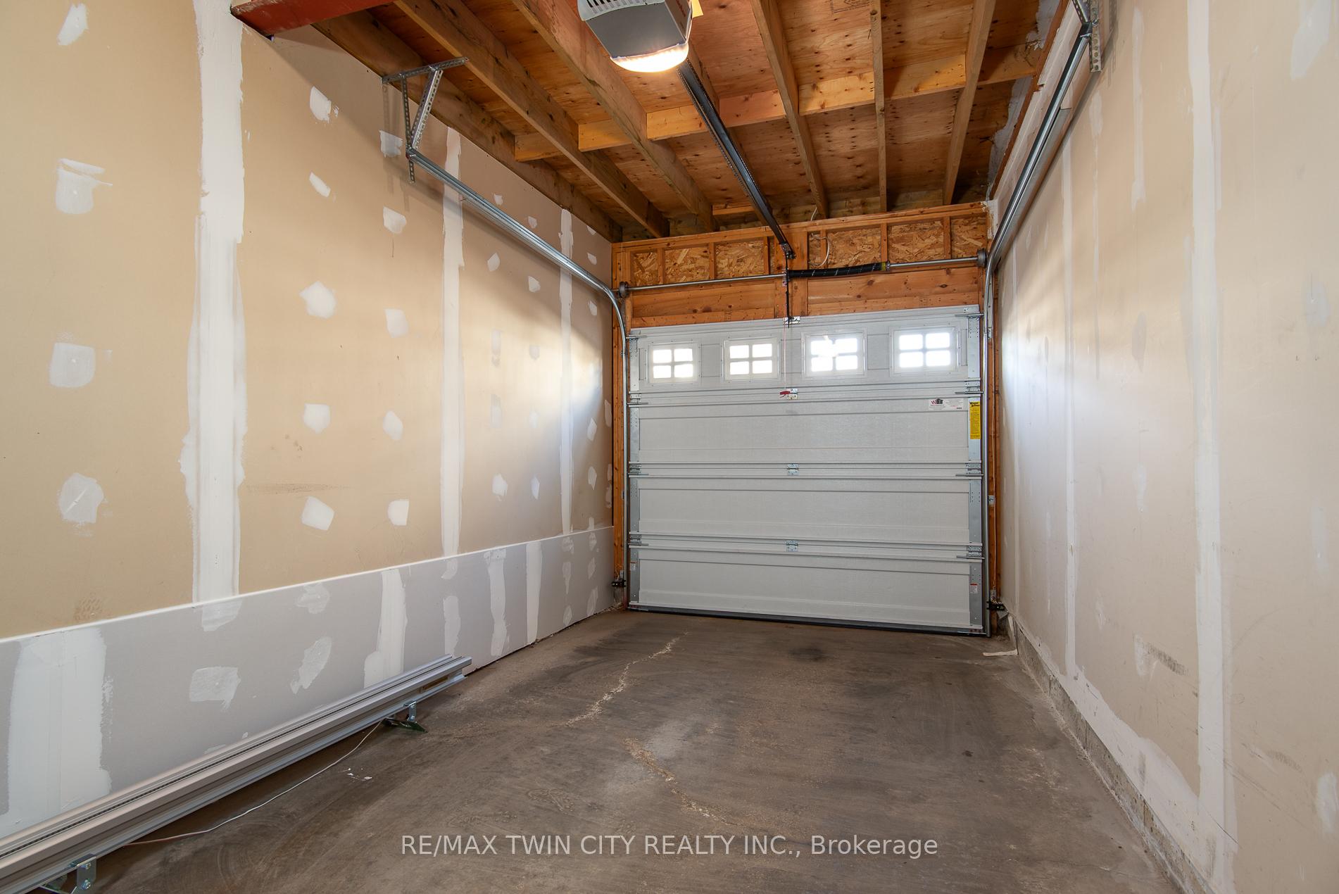 Photo 21 of Unit A, 756 Bleams Road, Kitchener — HOMEH