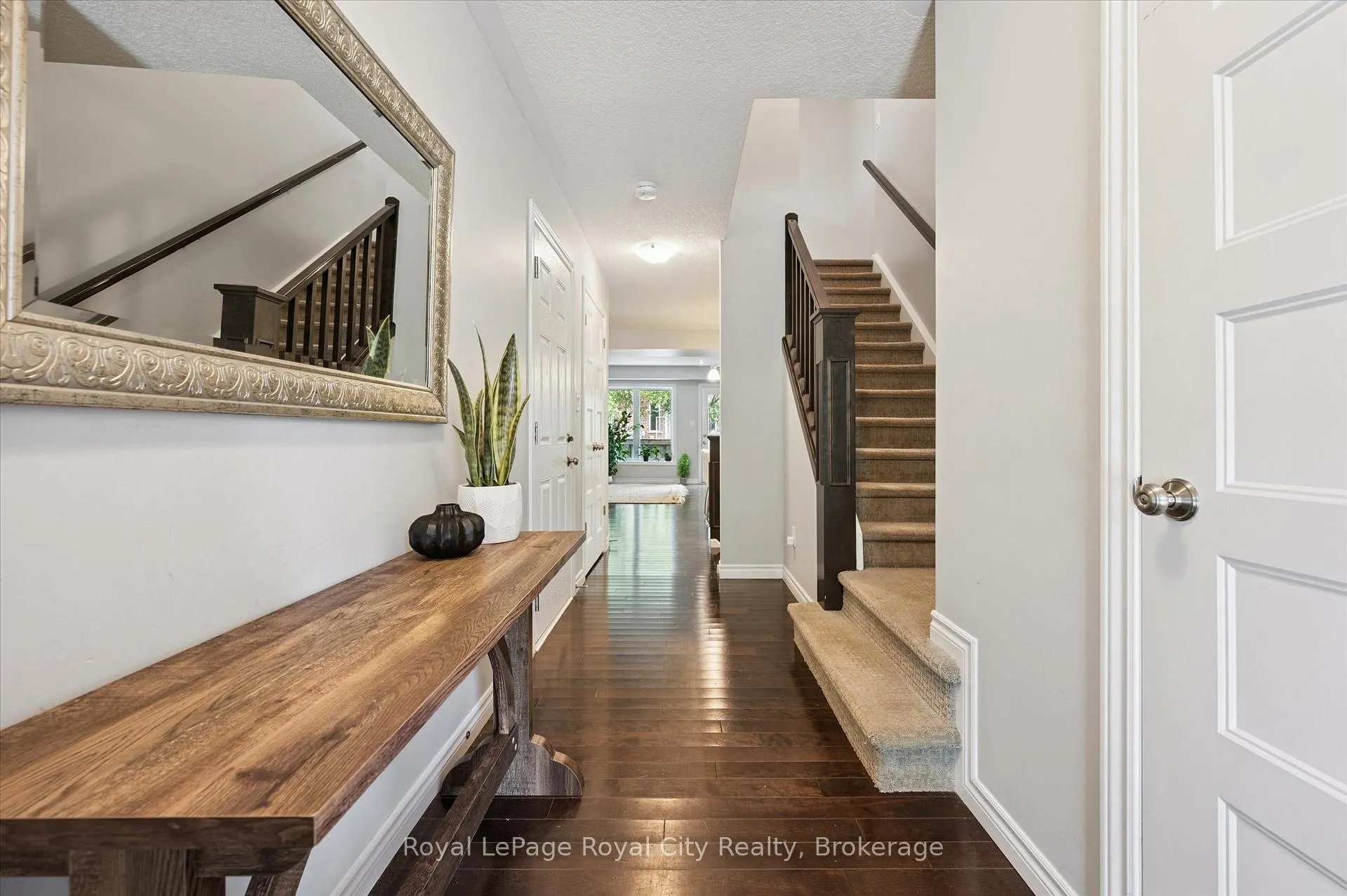 Photo 7 of Unit 16, 167 Arkell Road, Guelph, Pineridge/Westminster Woods — HOMEH