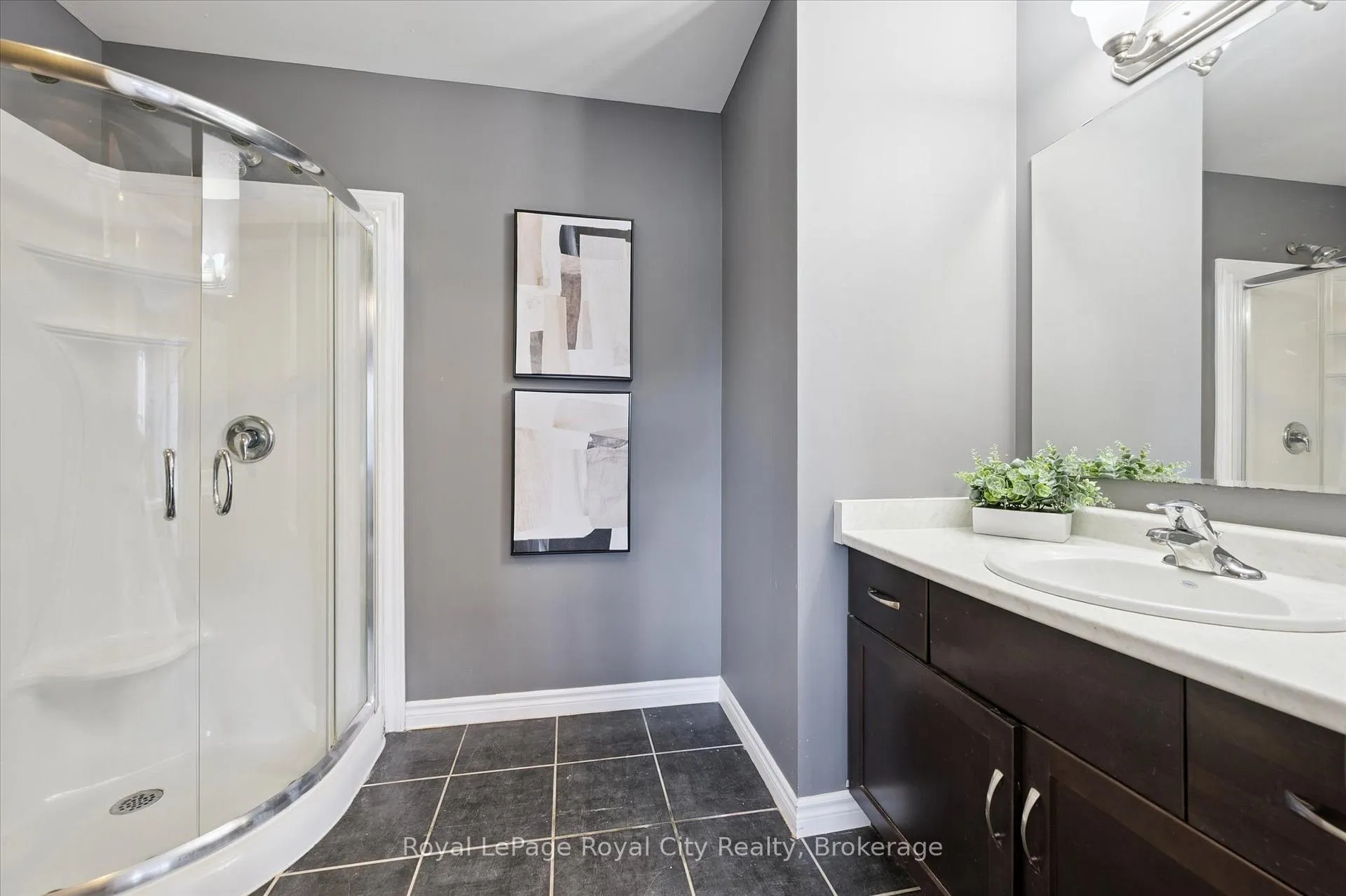 Photo 31 of Unit 16, 167 Arkell Road, Guelph, Pineridge/Westminster Woods — HOMEH