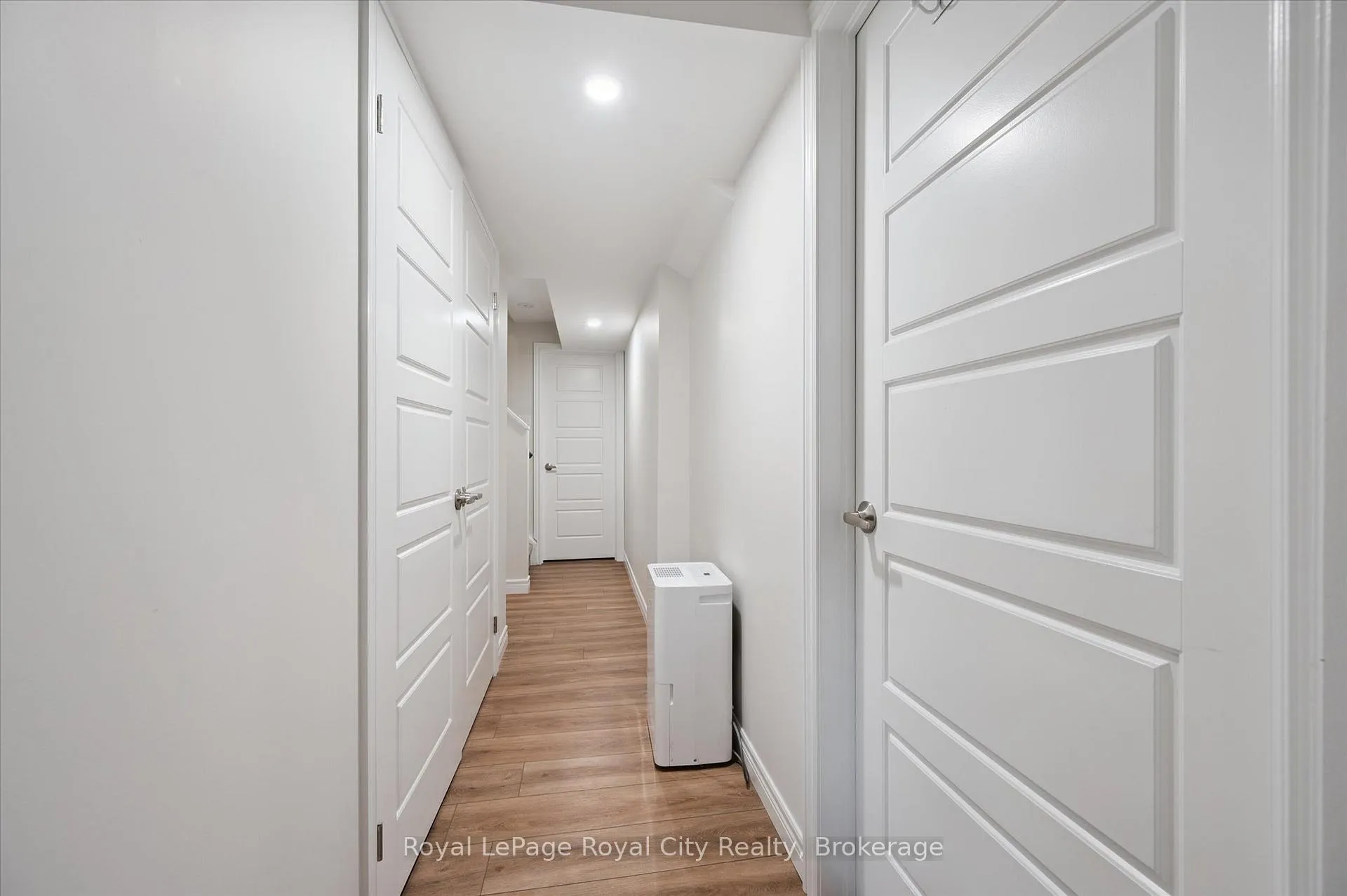 Photo 32 of Unit 16, 167 Arkell Road, Guelph, Pineridge/Westminster Woods — HOMEH