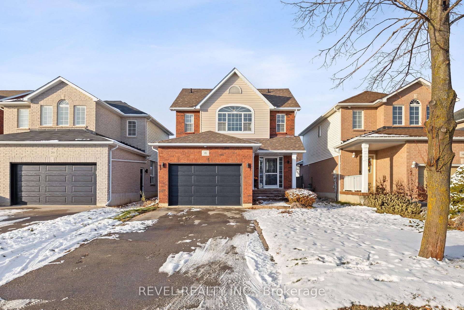 Photo 6 of 18 Wilkins Crescent, Clarington, Courtice — HOMEH