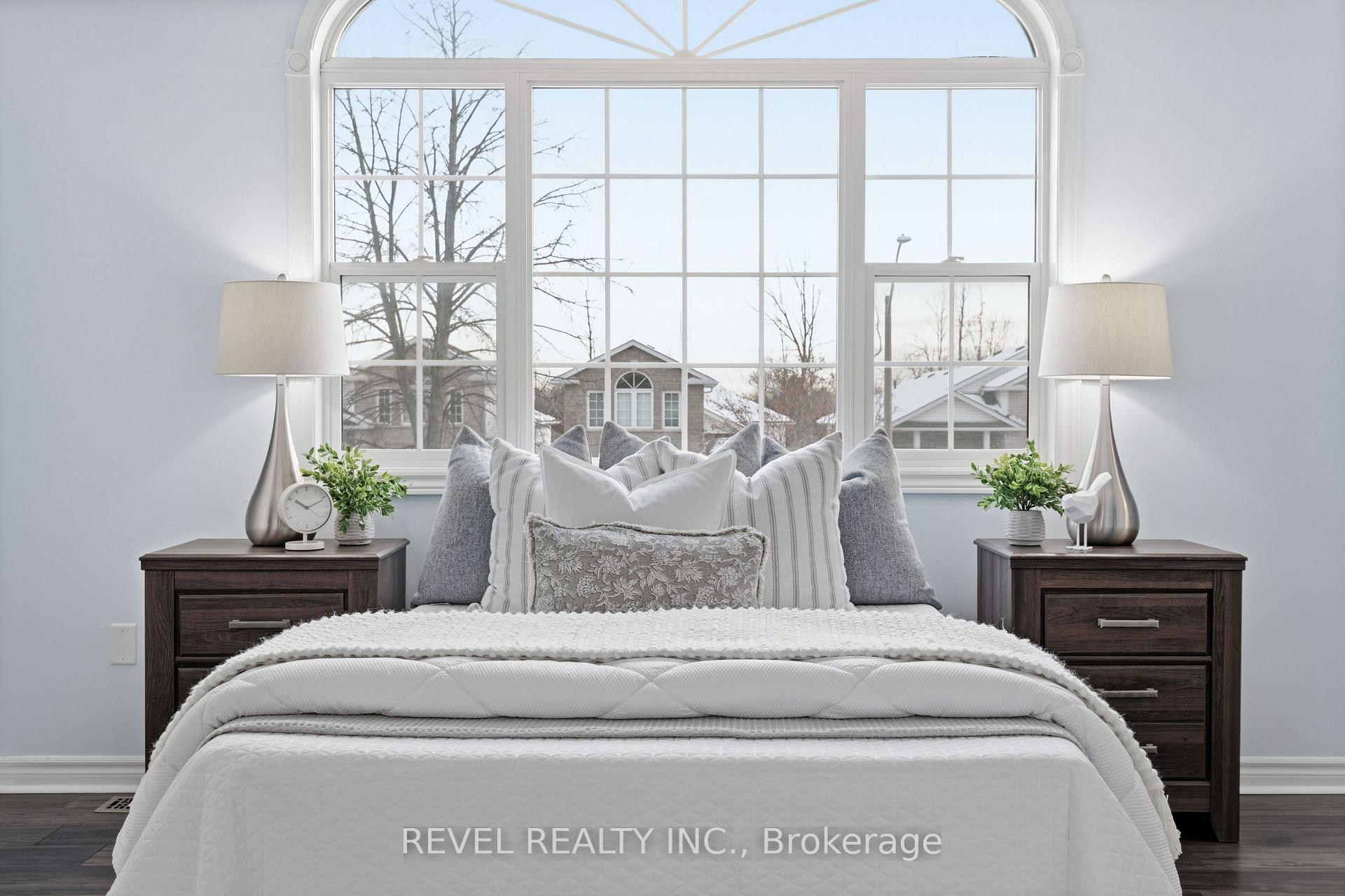 Photo 19 of 18 Wilkins Crescent, Clarington, Courtice — HOMEH
