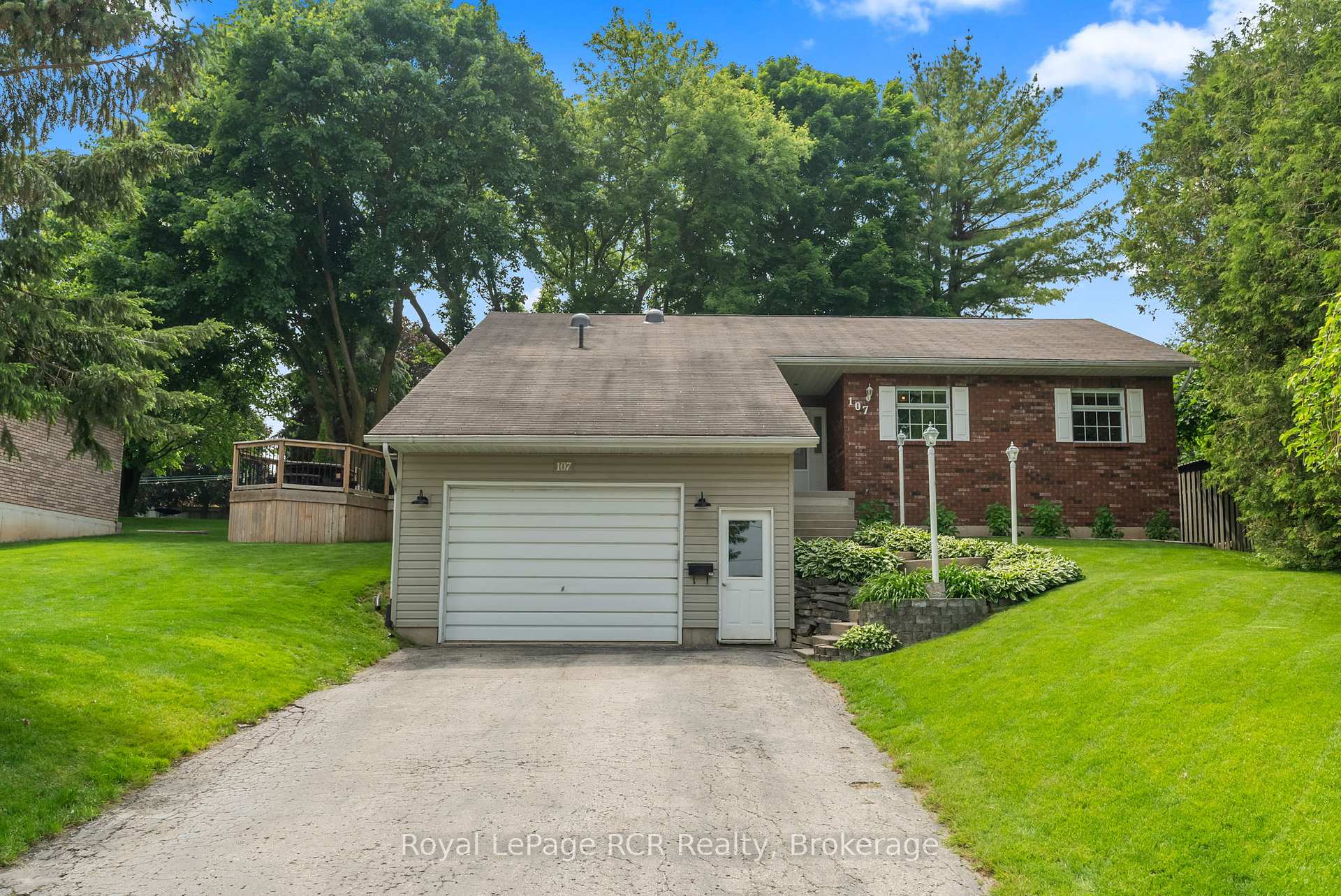 Photo 1 of 107 Thomas Street, Brockton — HOMEH