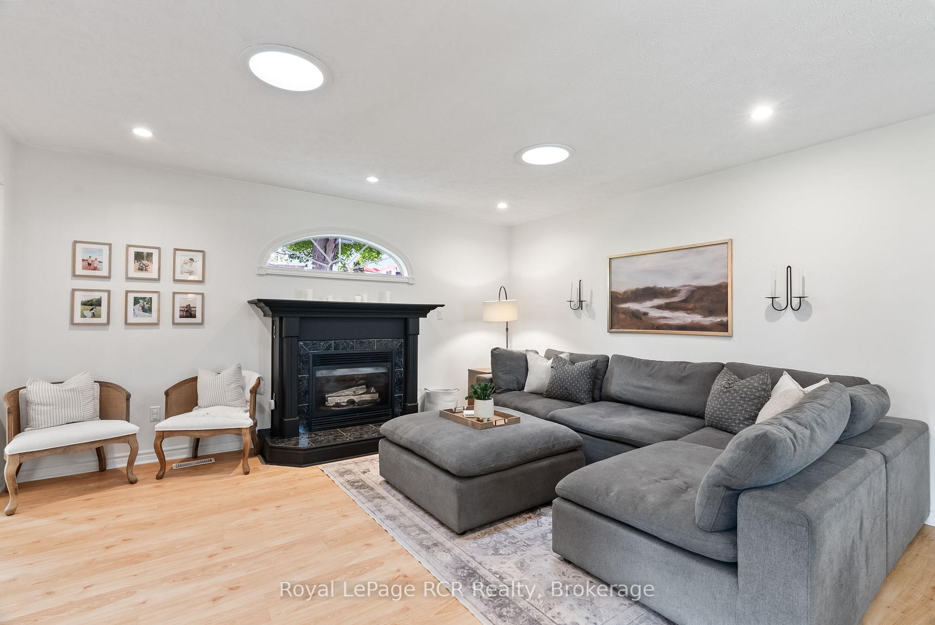 Photo 7 of 107 Thomas Street, Brockton — HOMEH