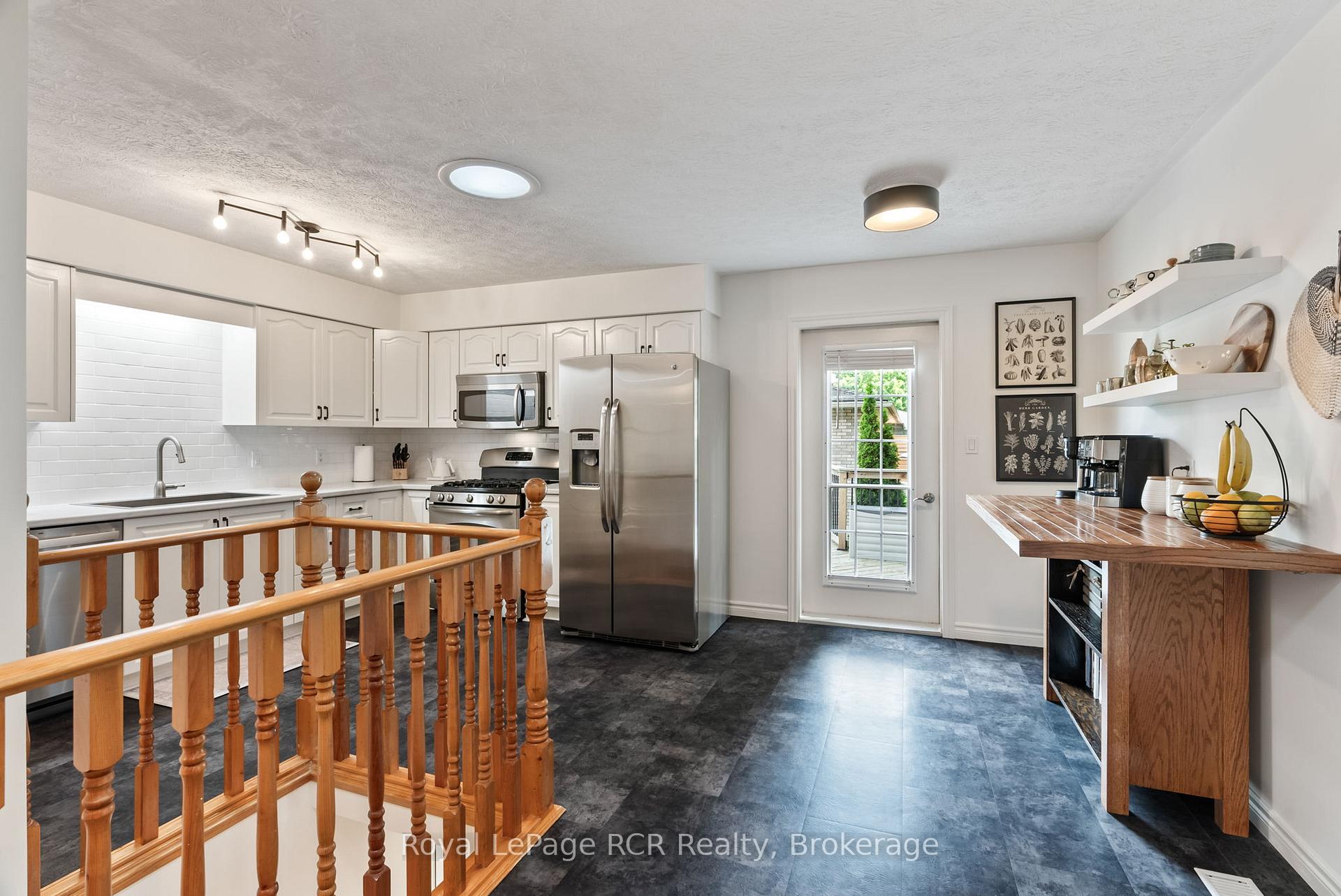 Photo 12 of 107 Thomas Street, Brockton — HOMEH