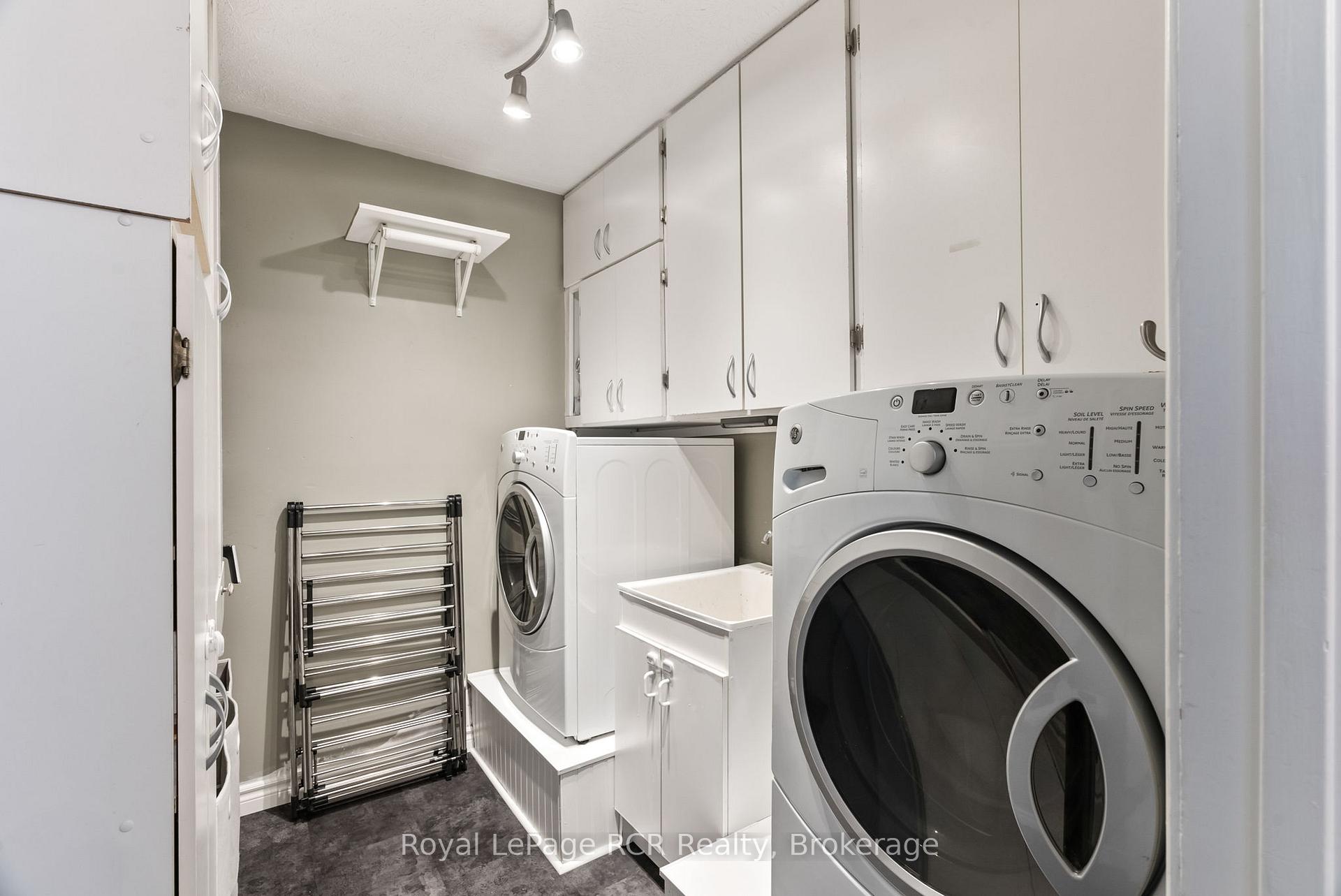 Photo 15 of 107 Thomas Street, Brockton — HOMEH