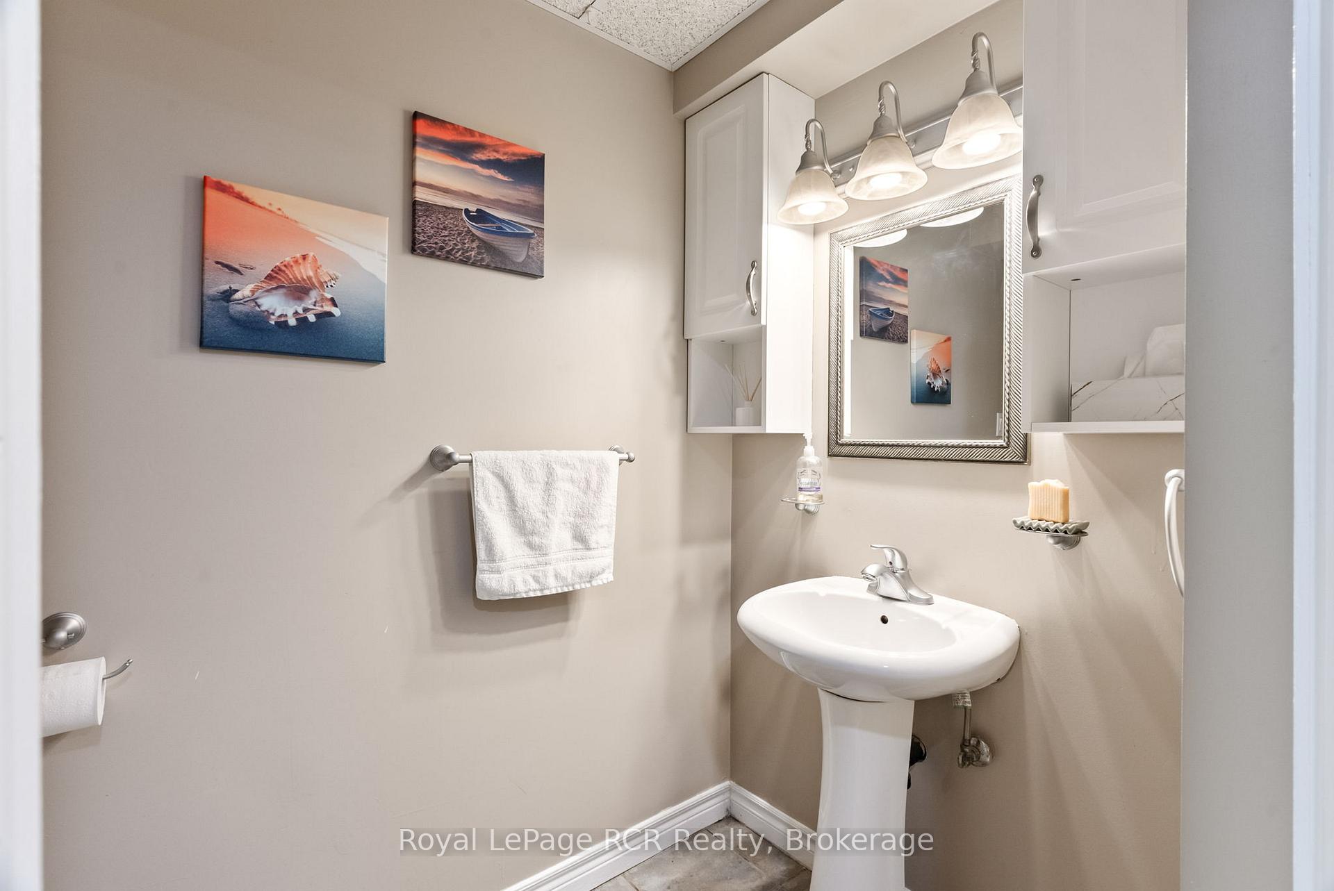 Photo 25 of 107 Thomas Street, Brockton — HOMEH
