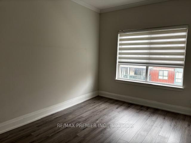 Photo 5 of Unit 318, 33 Wallace Street, Vaughan, West Woodbridge — HOMEH