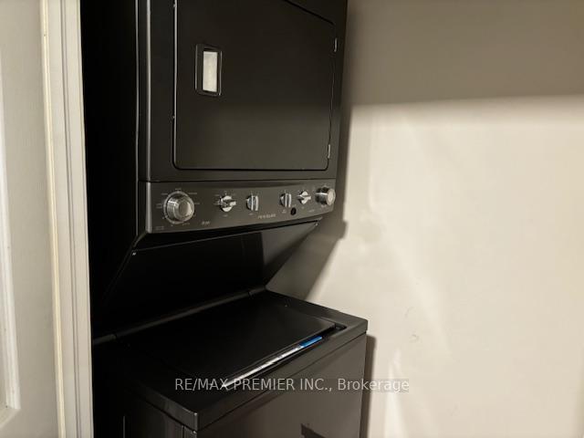 Photo 9 of Unit 318, 33 Wallace Street, Vaughan, West Woodbridge — HOMEH