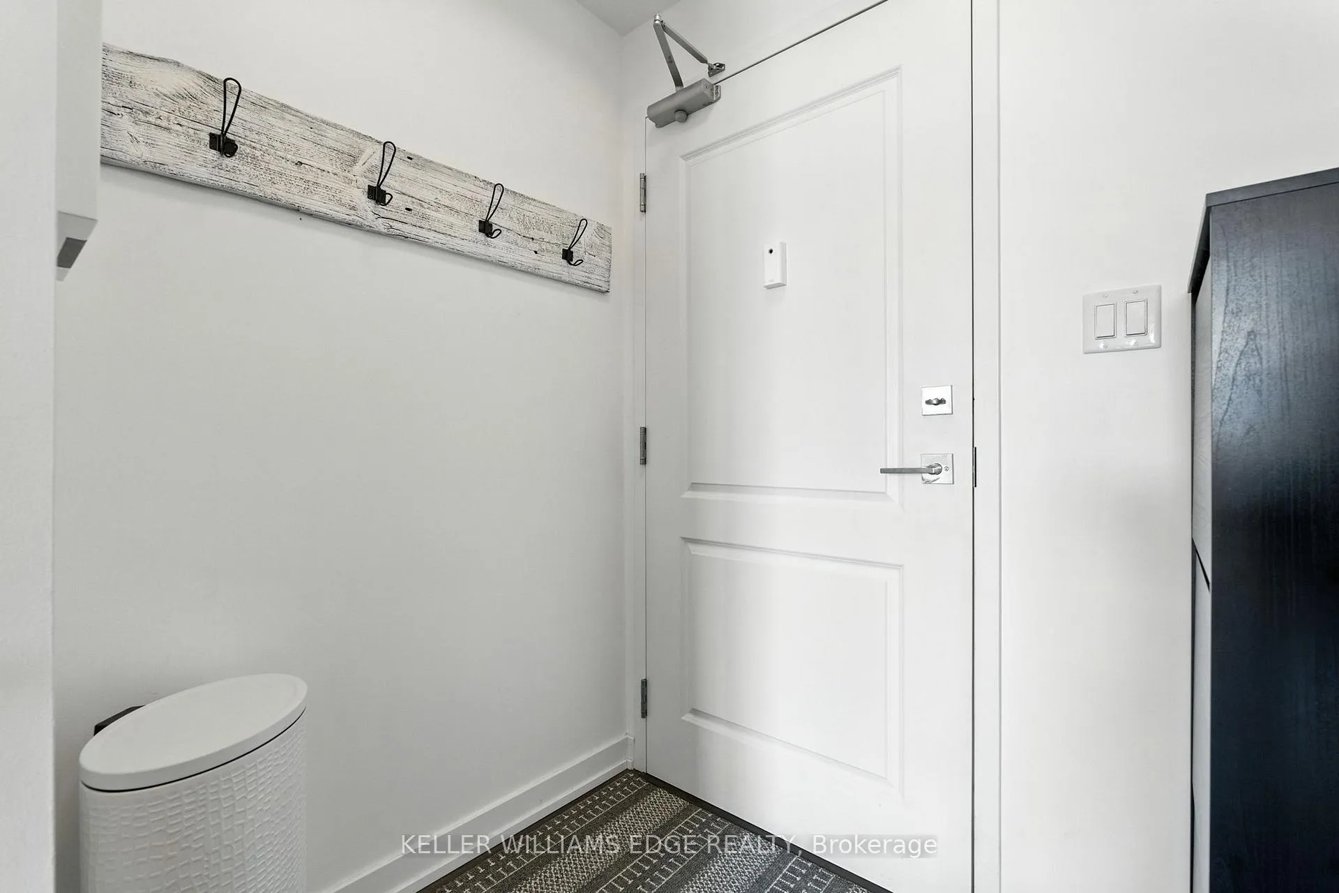 Photo 7 of Unit 338, 125 Shoreview Place, Hamilton, Lakeshore — HOMEH