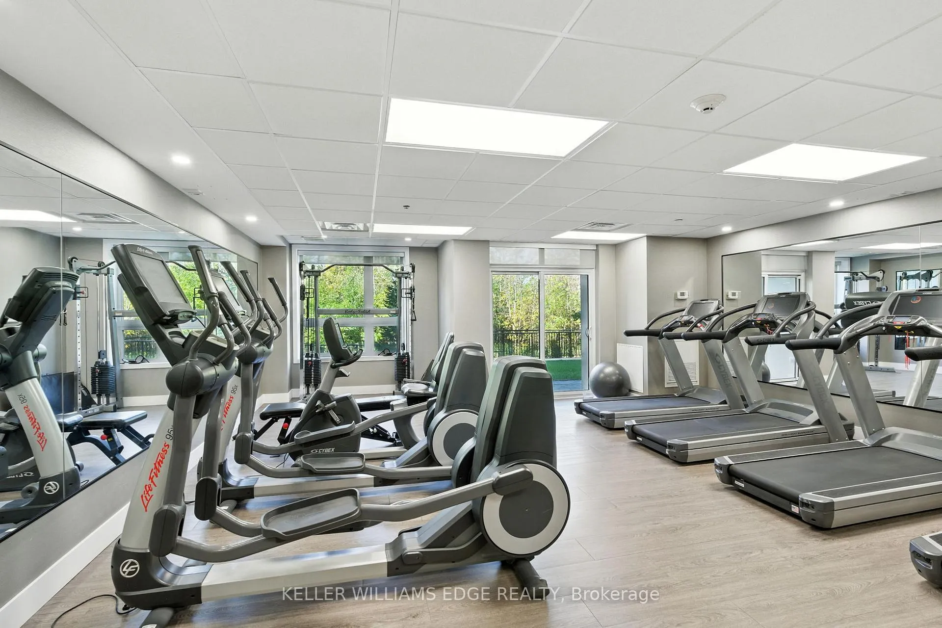 Photo 28 of Unit 338, 125 Shoreview Place, Hamilton, Lakeshore — HOMEH