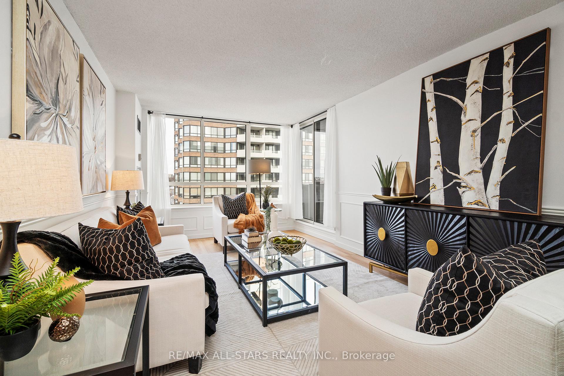 Photo 2 of Unit 703, 55 Austin Drive, Markham, Markville — HOMEH