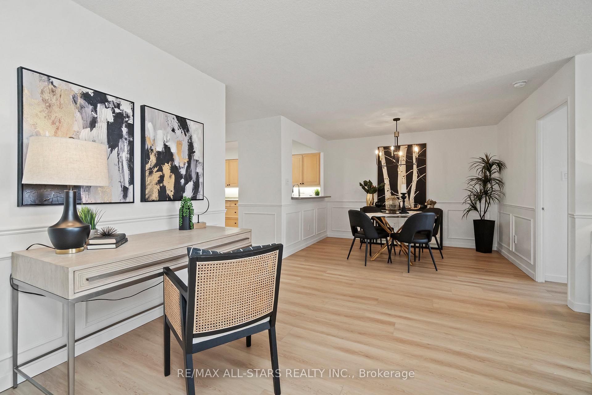 Photo 7 of Unit 703, 55 Austin Drive, Markham, Markville — HOMEH