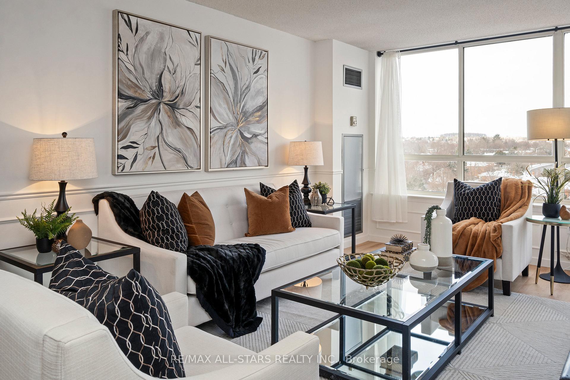 Photo 10 of Unit 703, 55 Austin Drive, Markham, Markville — HOMEH