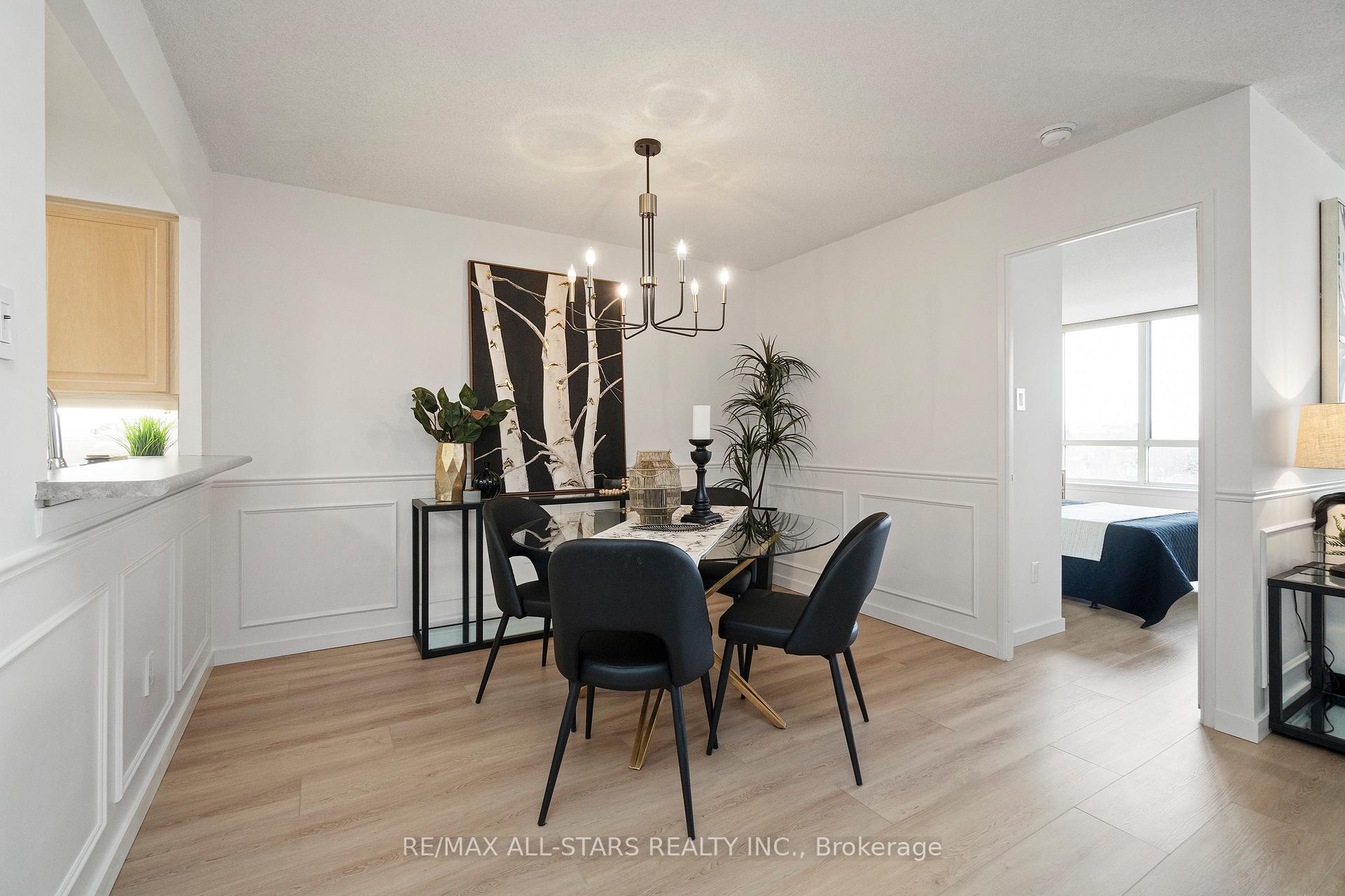 Photo 12 of Unit 703, 55 Austin Drive, Markham, Markville — HOMEH
