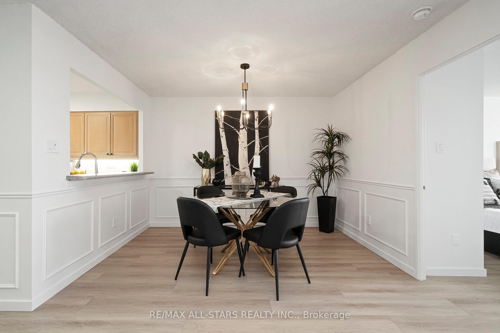 Photo 13 of Unit 703, 55 Austin Drive, Markham, Markville — HOMEH