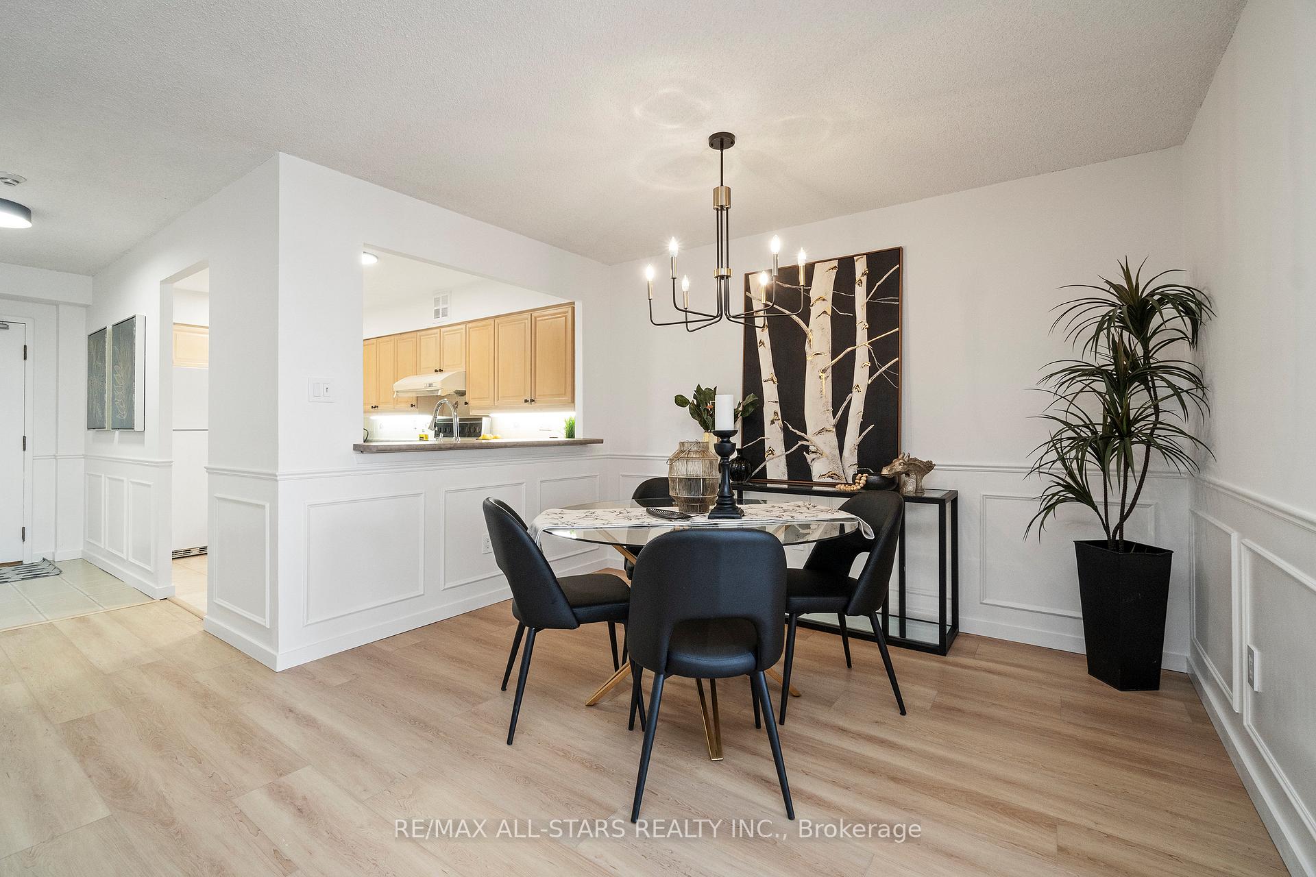 Photo 14 of Unit 703, 55 Austin Drive, Markham, Markville — HOMEH