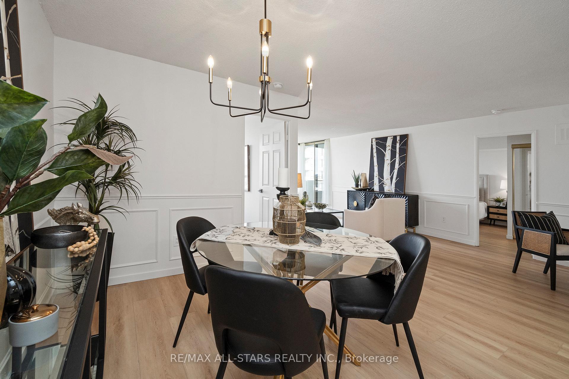Photo 16 of Unit 703, 55 Austin Drive, Markham, Markville — HOMEH