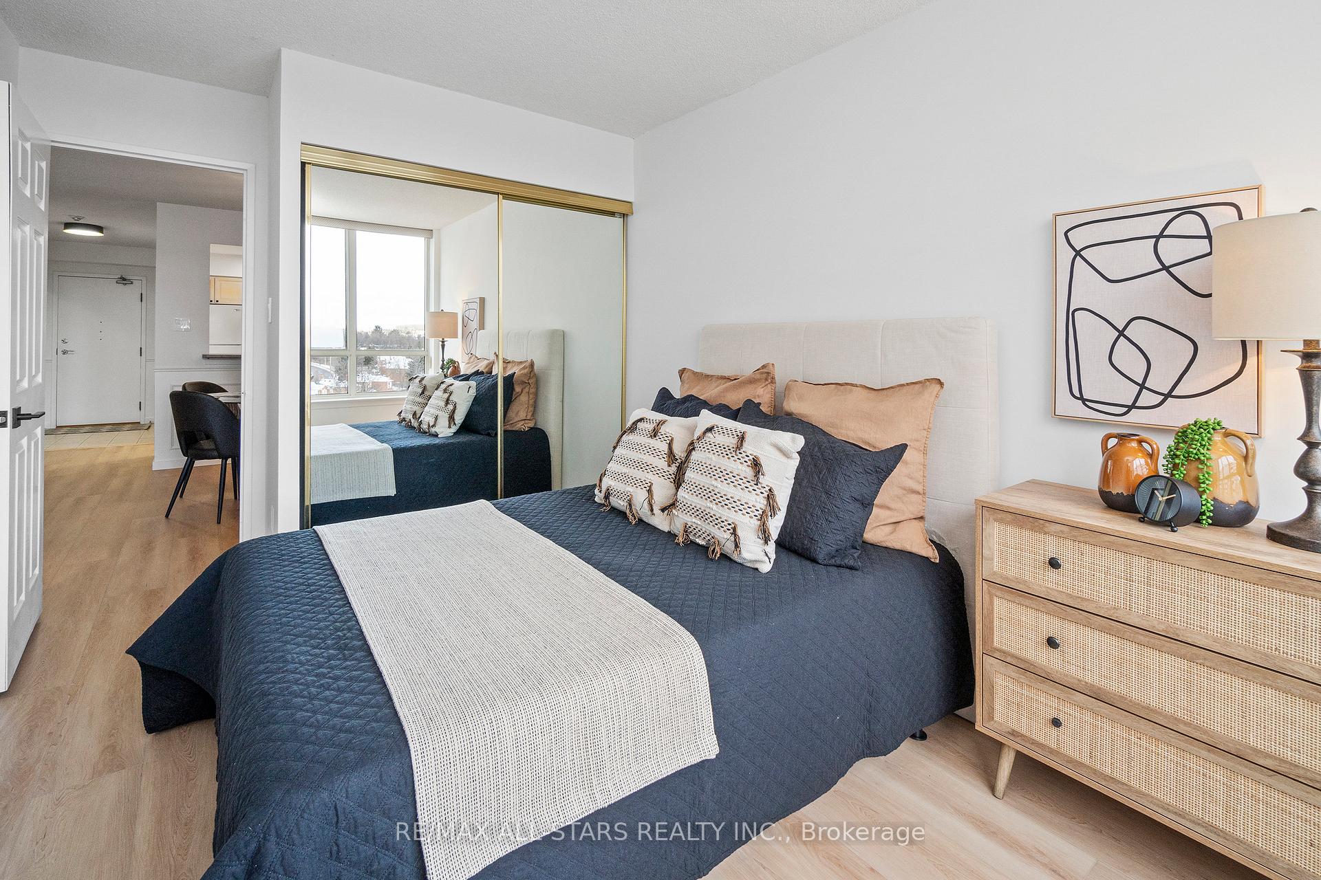 Photo 28 of Unit 703, 55 Austin Drive, Markham, Markville — HOMEH