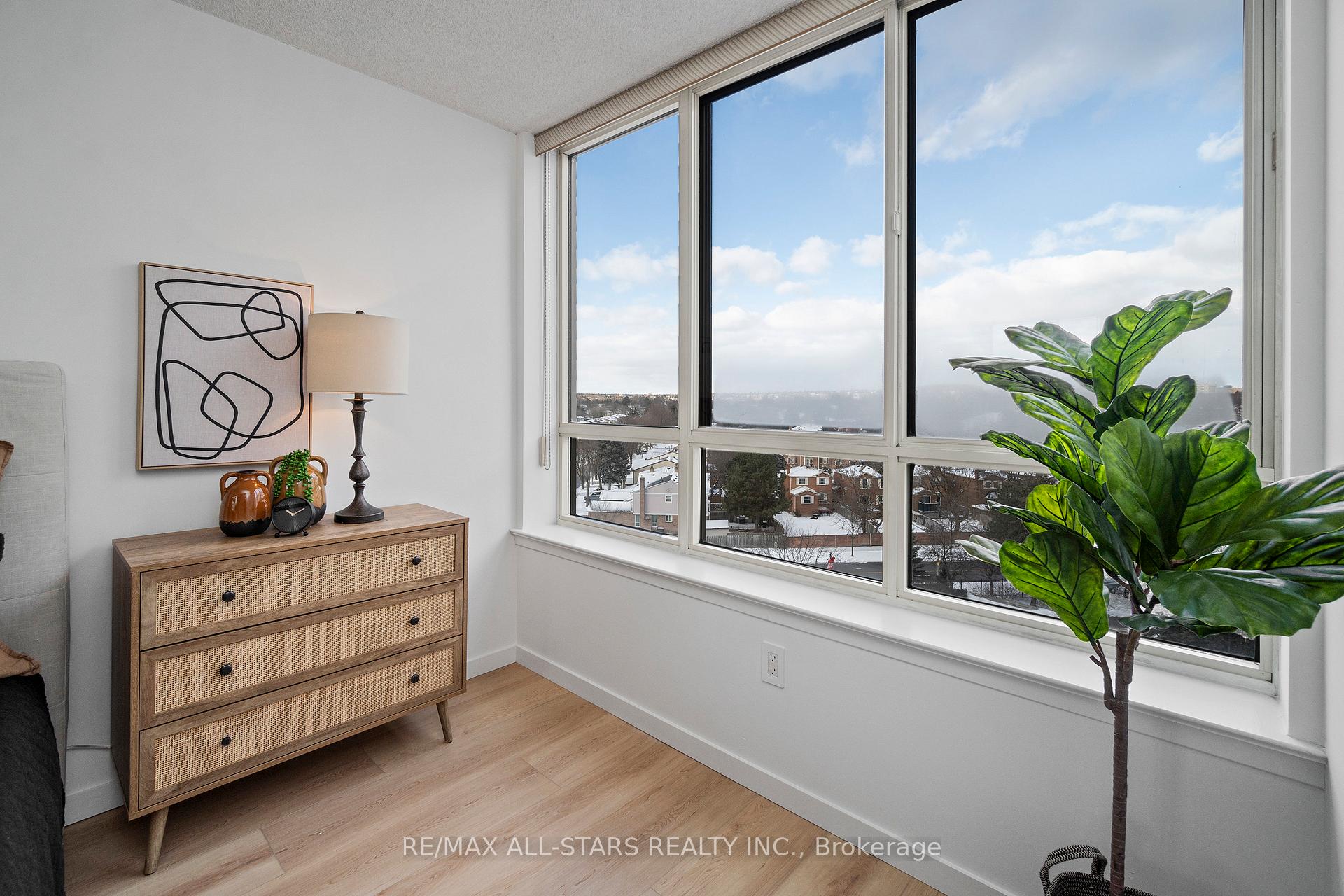 Photo 29 of Unit 703, 55 Austin Drive, Markham, Markville — HOMEH