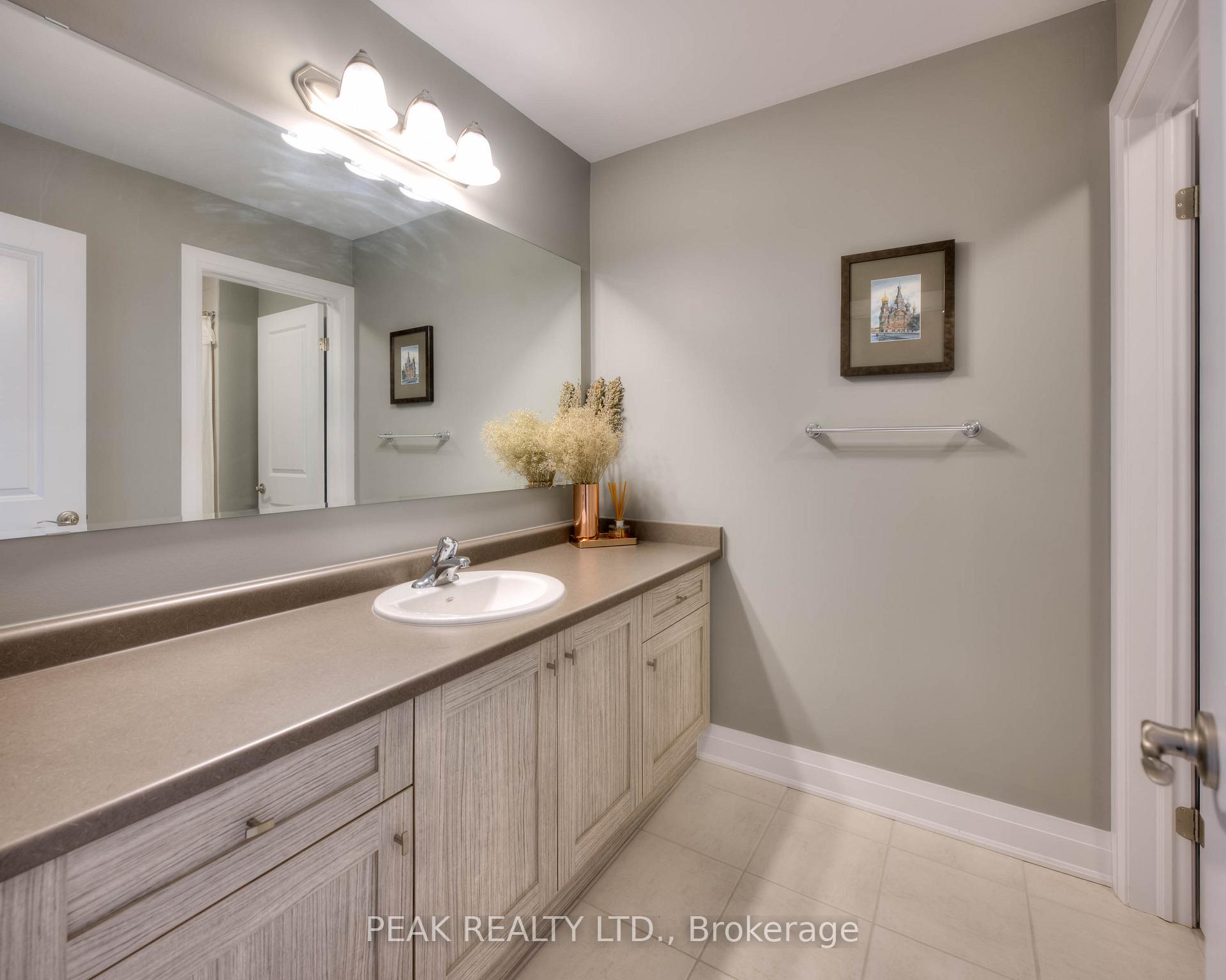 Photo 44 of Unit 11, 271 Grey Silo Road, Waterloo, Eastbridge — HOMEH