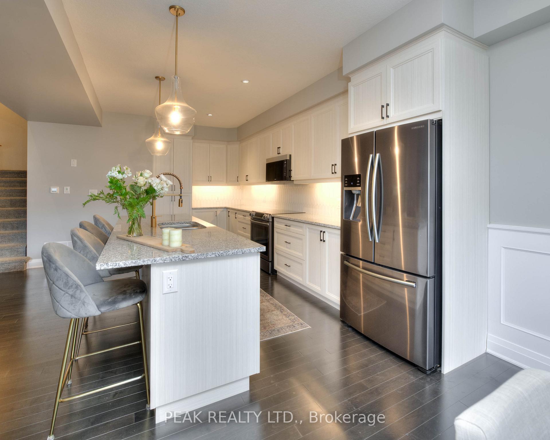 Photo 14 of Unit 11, 271 Grey Silo Road, Waterloo, Eastbridge — HOMEH