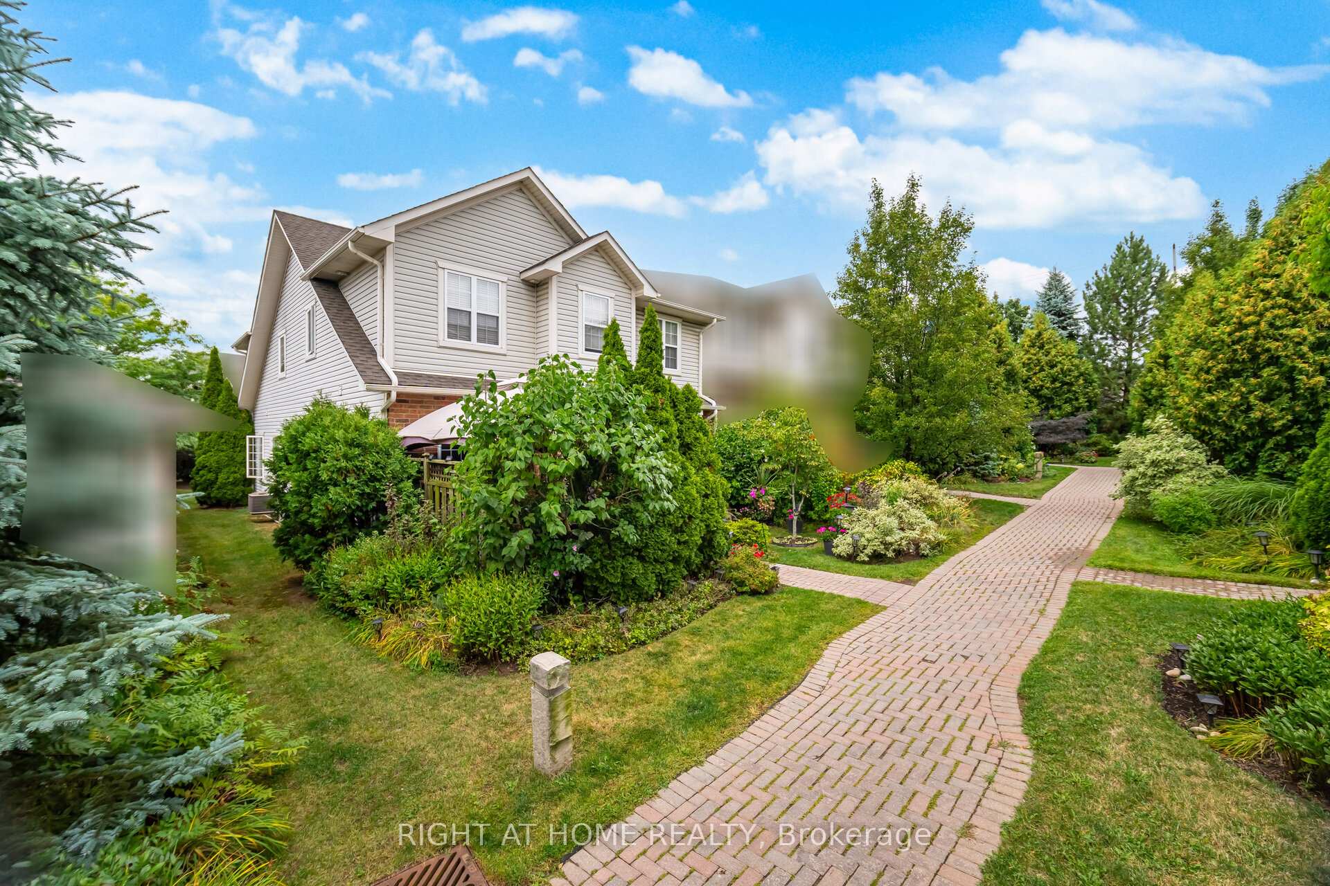 Front of Unit 35, 1085 Harrogate Drive