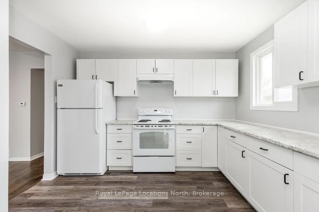 Photo 6 of 34 Carlton Road, Barrie, Cundles East — HOMEH
