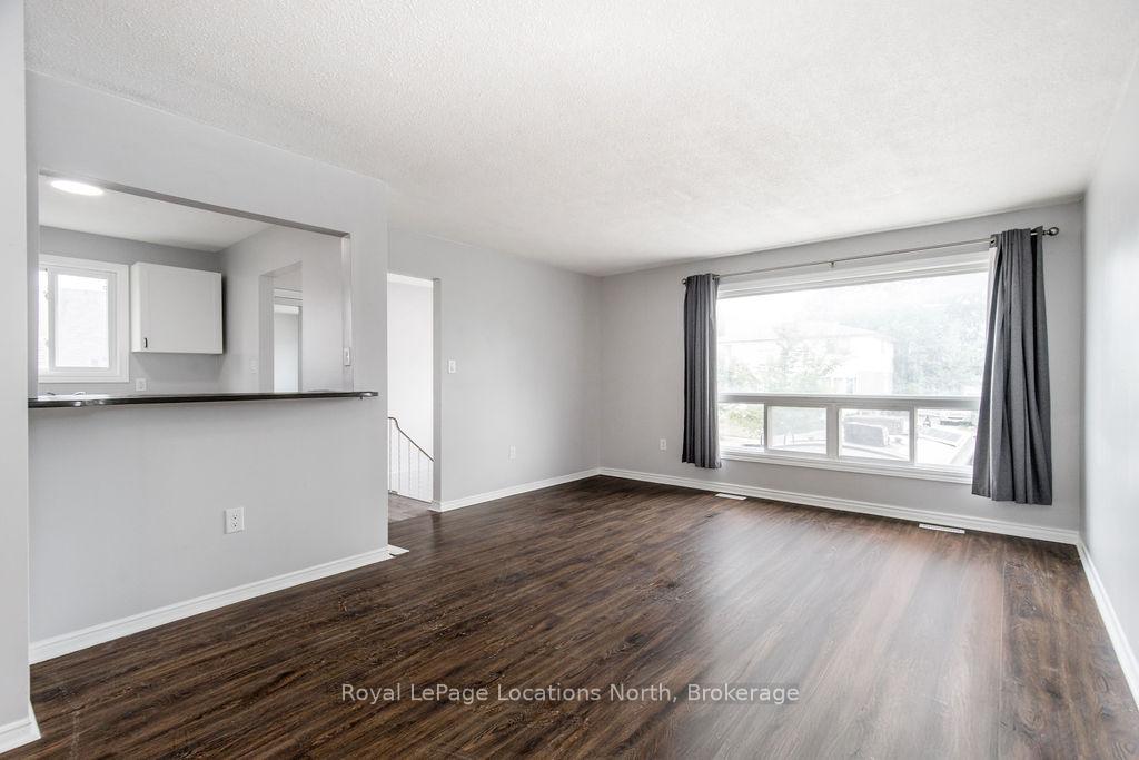 Photo 9 of 34 Carlton Road, Barrie, Cundles East — HOMEH