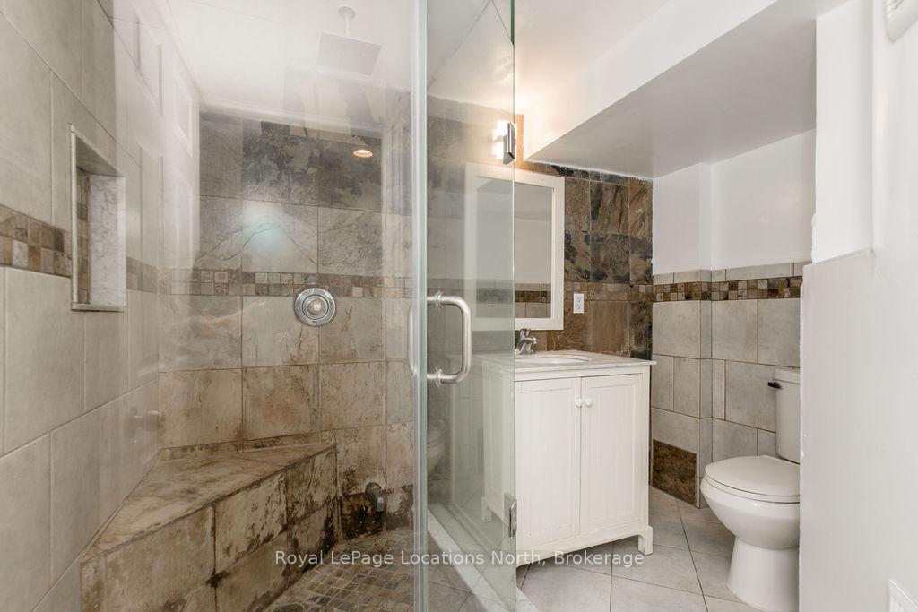 Photo 36 of 34 Carlton Road, Barrie, Cundles East — HOMEH