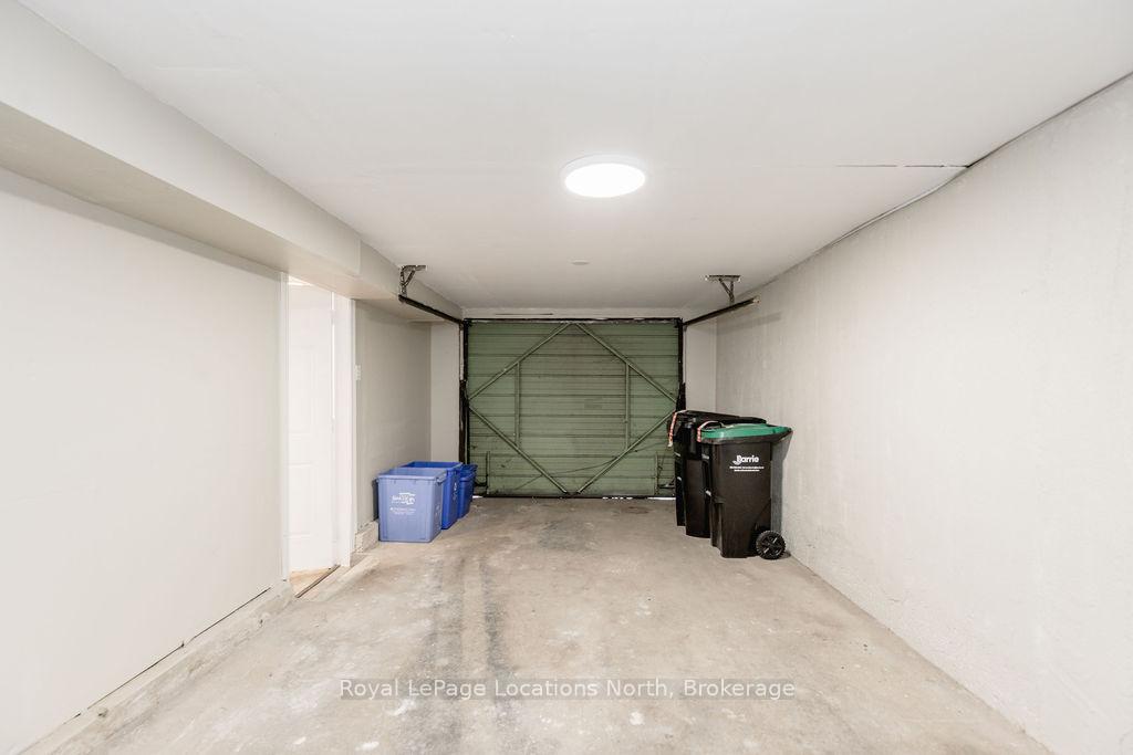 Photo 38 of 34 Carlton Road, Barrie, Cundles East — HOMEH