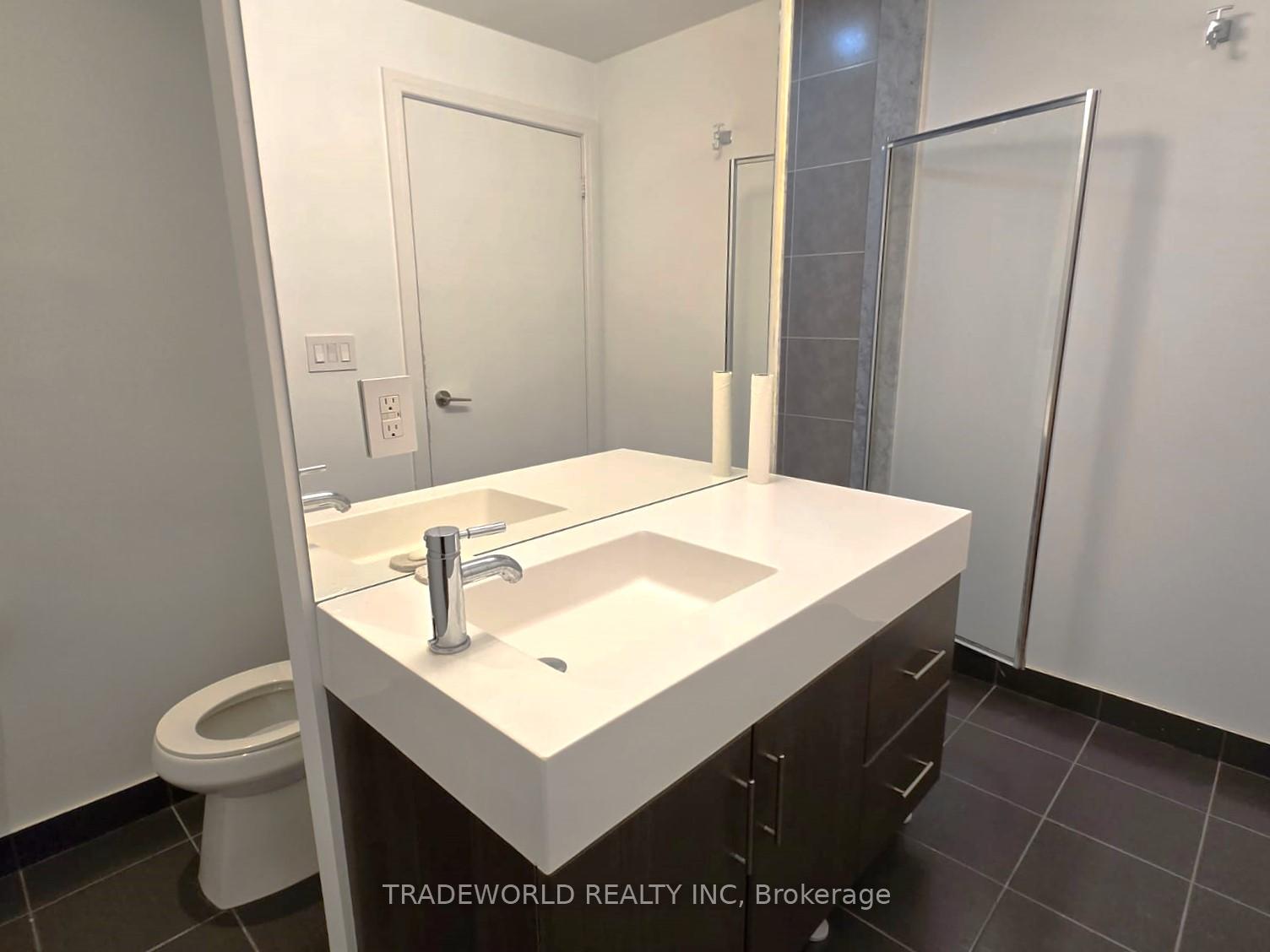 Photo 9 of Unit 1023, 35 Brian Peck Crescent, Toronto, Thorncliffe Park — HOMEH