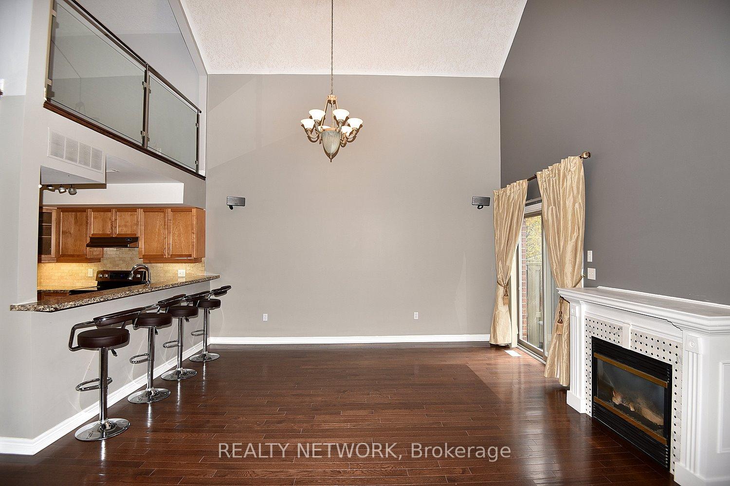 Photo 12 of Unit 11, 25 Hamilton Street S, Hamilton, Waterdown — HOMEH