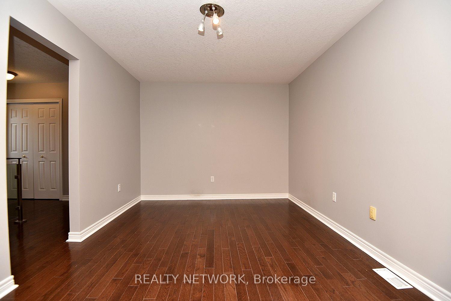 Photo 26 of Unit 11, 25 Hamilton Street S, Hamilton, Waterdown — HOMEH