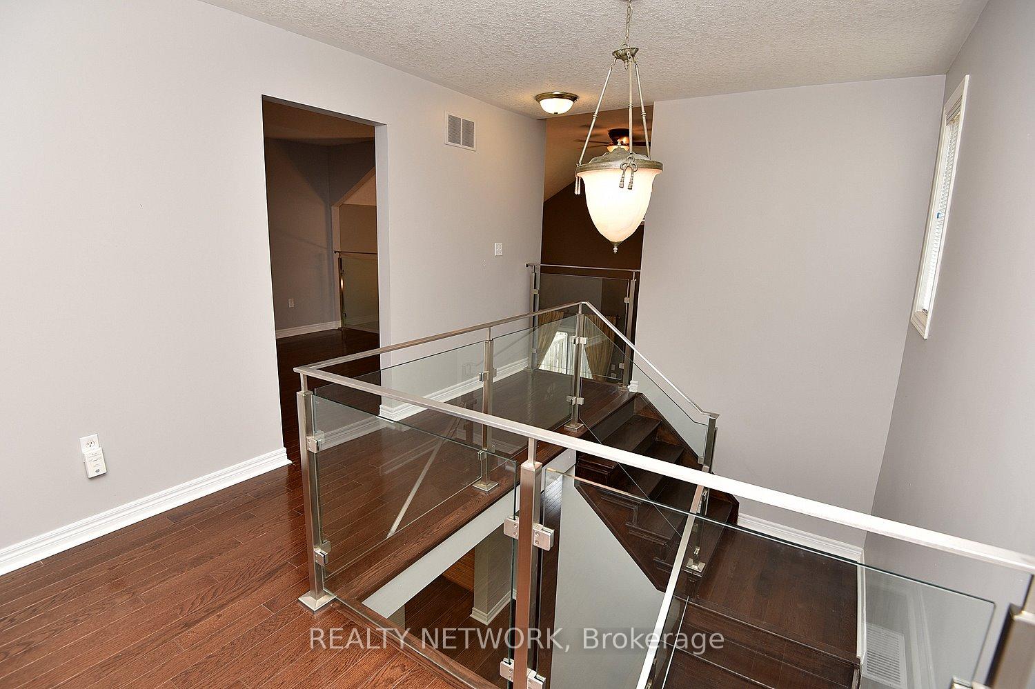 Photo 29 of Unit 11, 25 Hamilton Street S, Hamilton, Waterdown — HOMEH