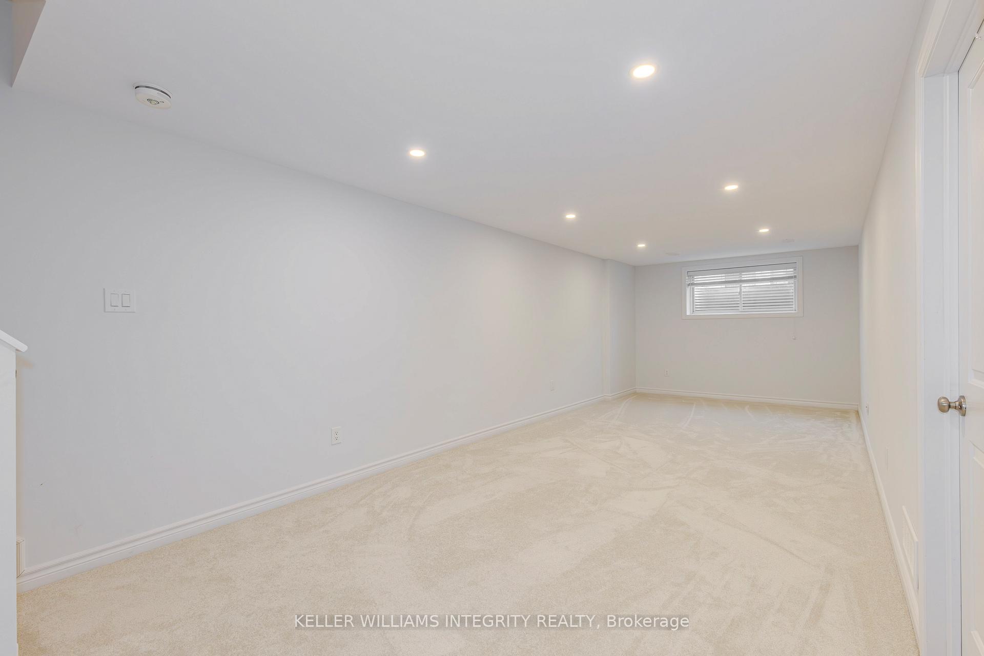 Photo 12 of 660 Capricorn Circle, Ottawa, Riverside South/Gloucester Glen — HOMEH
