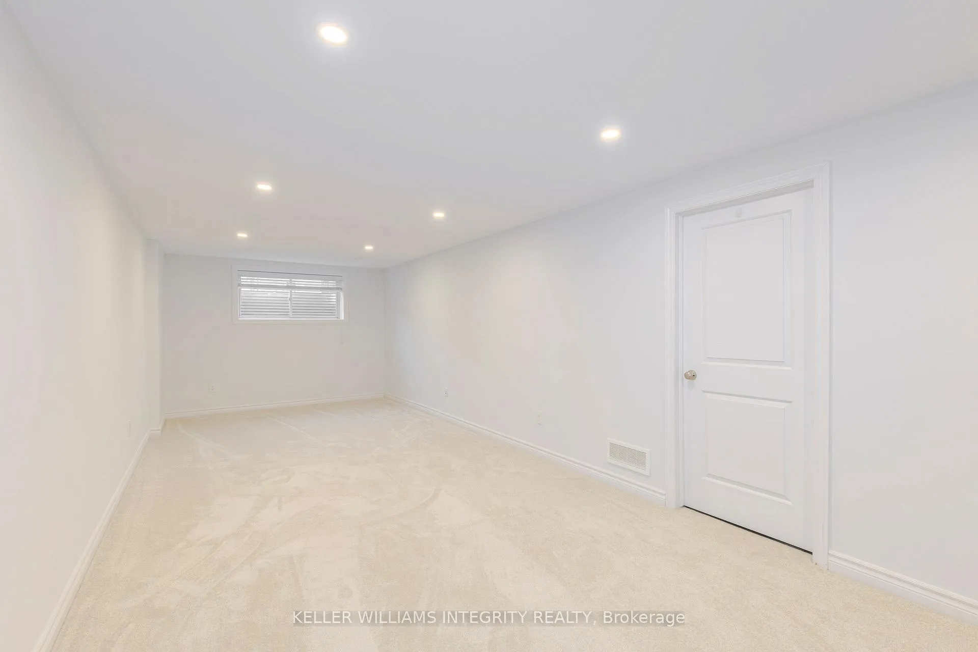 Photo 19 of 660 Capricorn Circle, Ottawa, Riverside South/Gloucester Glen — HOMEH