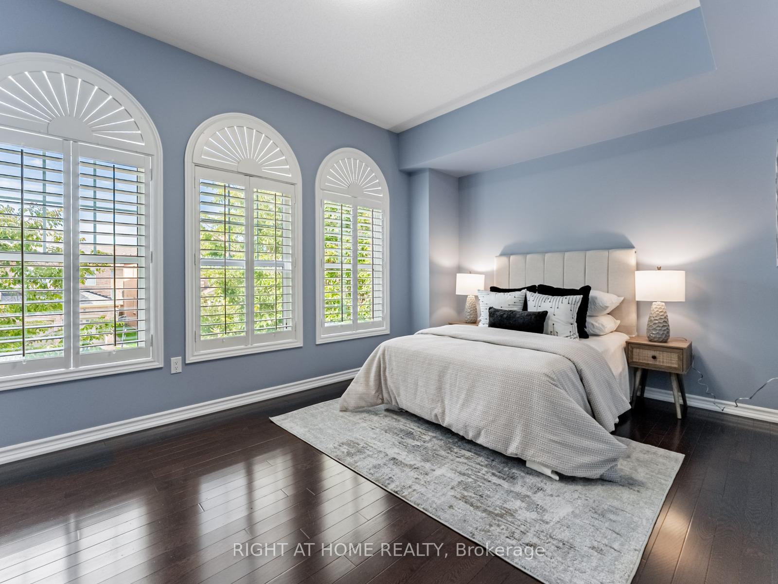 Photo 35 of 7 Mediterranean Crescent, Brampton, Bram West — HOMEH