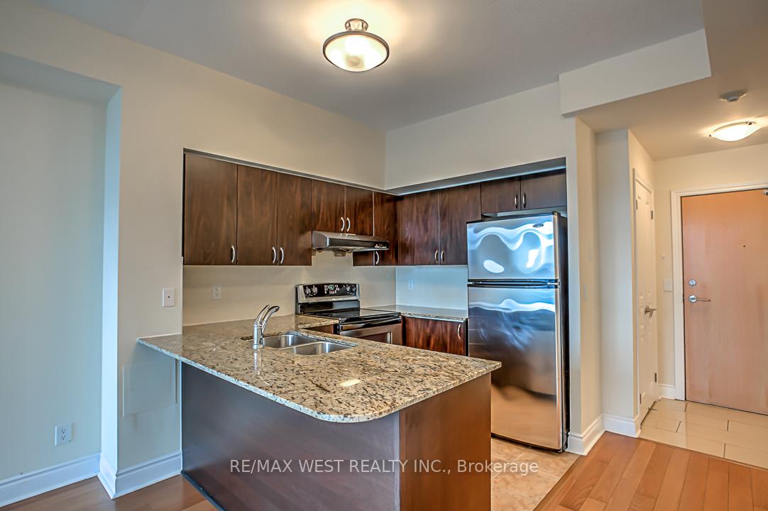Photo 12 of Unit 907, 32 Clegg Road, Markham, Unionville — HOMEH