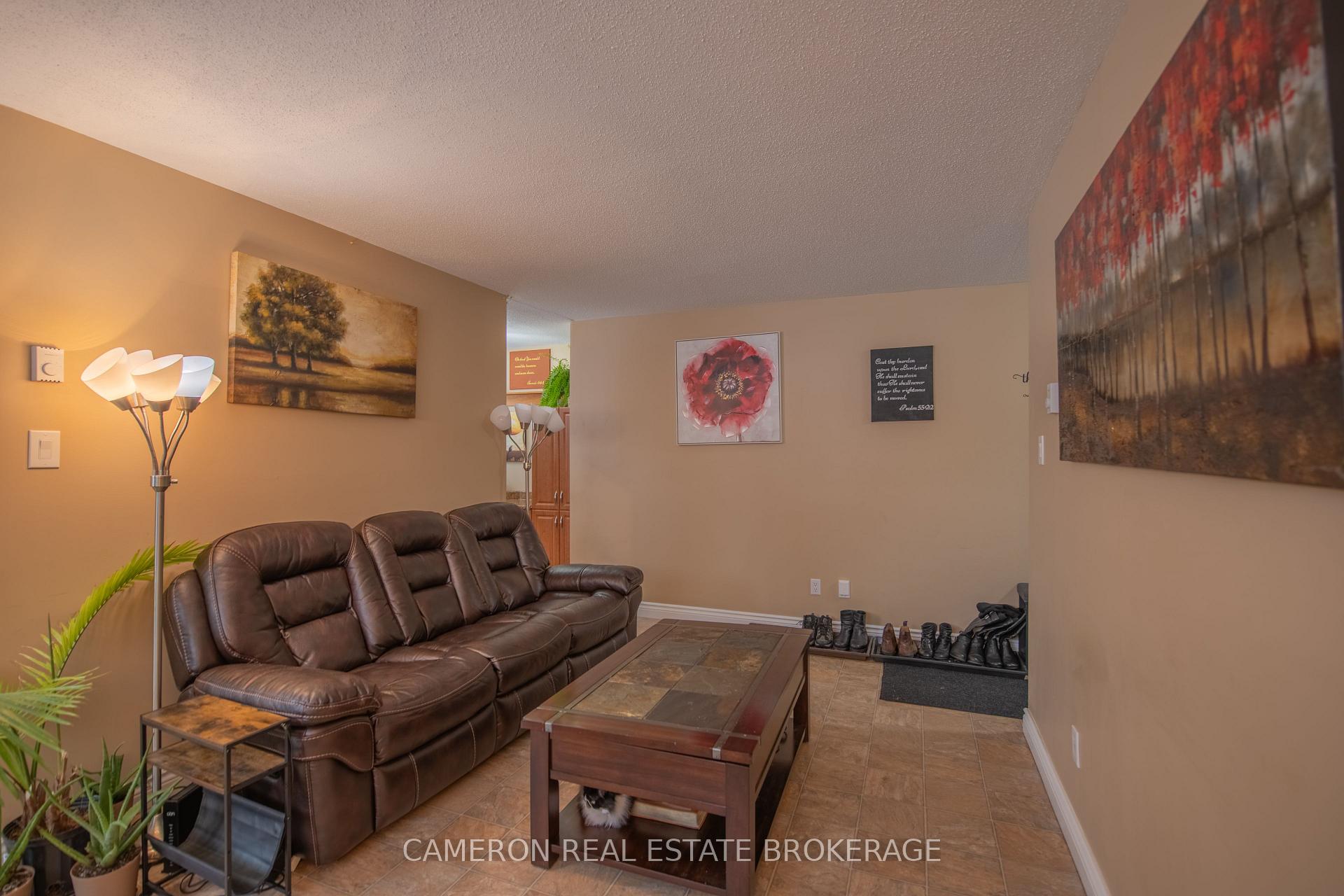 Photo 4 of Unit 104, 118 Fourth Street E, Cornwall — HOMEH