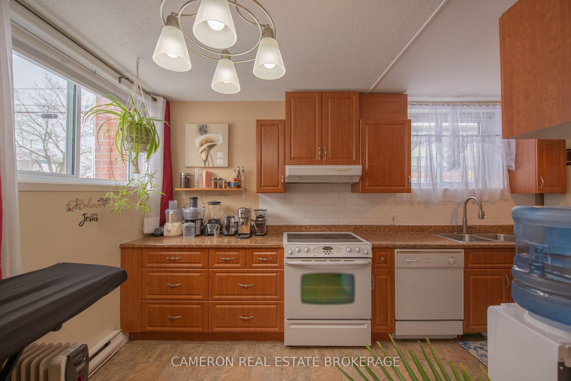 Photo 8 of Unit 104, 118 Fourth Street E, Cornwall — HOMEH