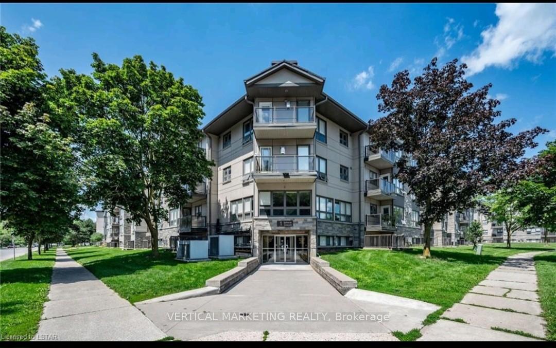 Front of Unit 208, 1 Jacksway Crescent